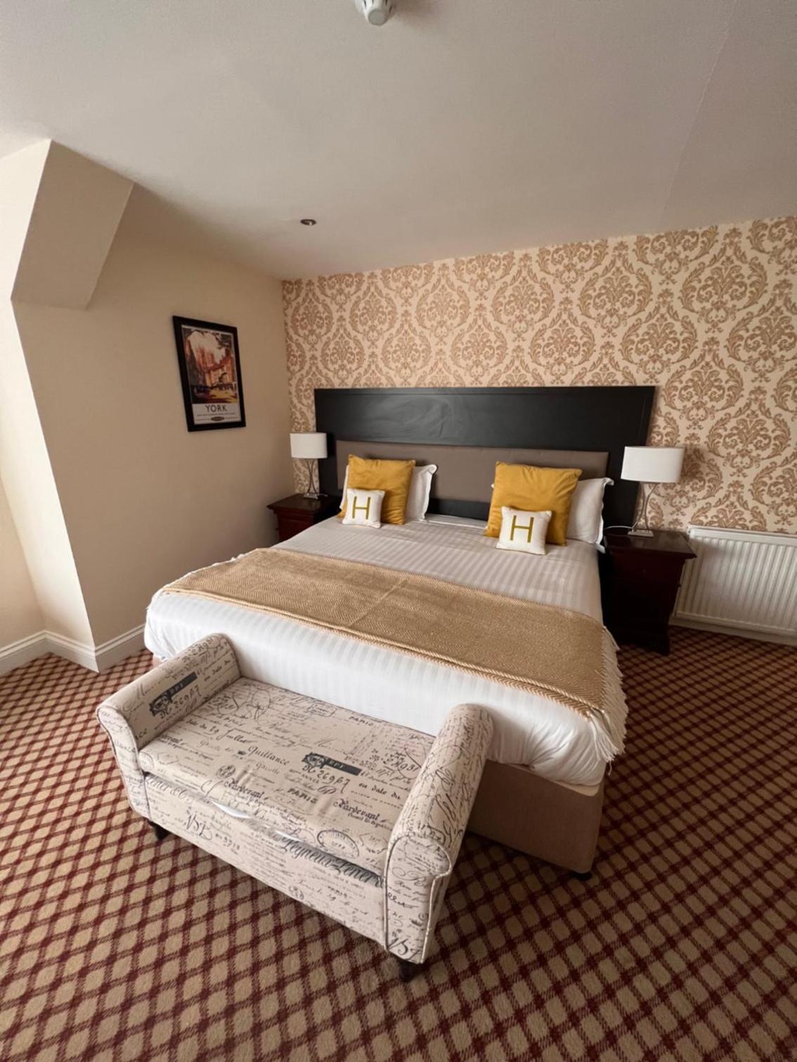 Deluxe Room - Photo 7