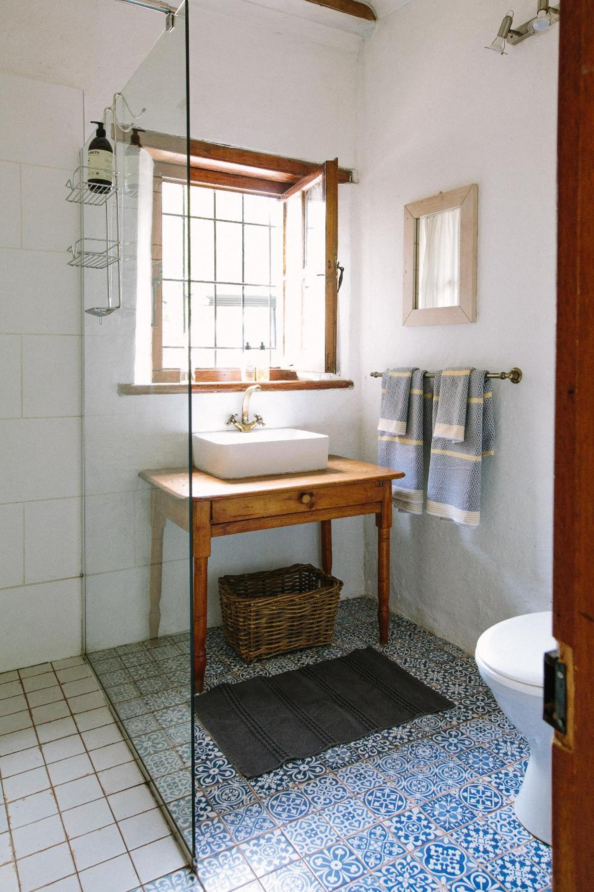  Two-Bedroom Cottage - Photo 5