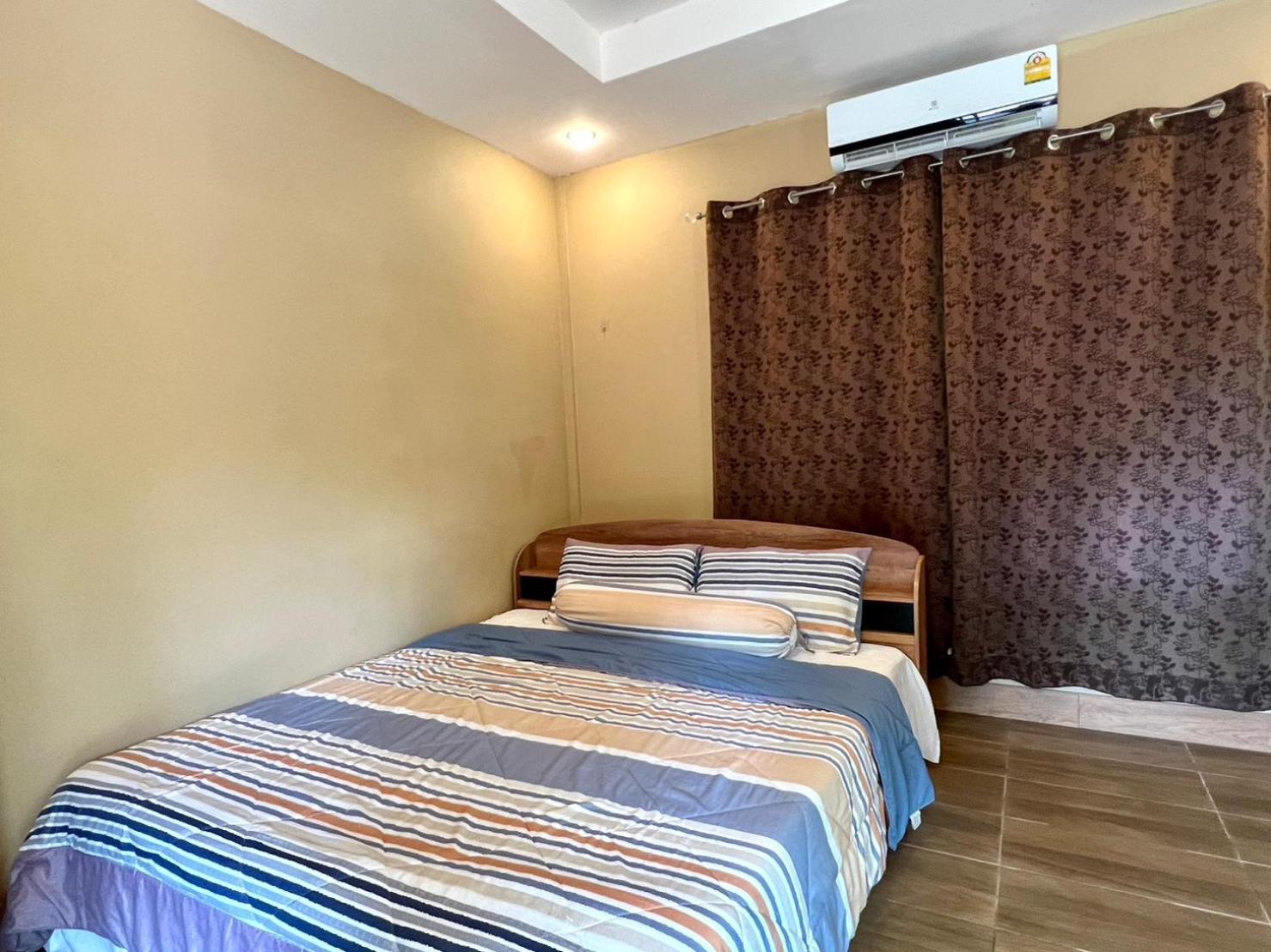 Double Room with Mountain View - Photo 12