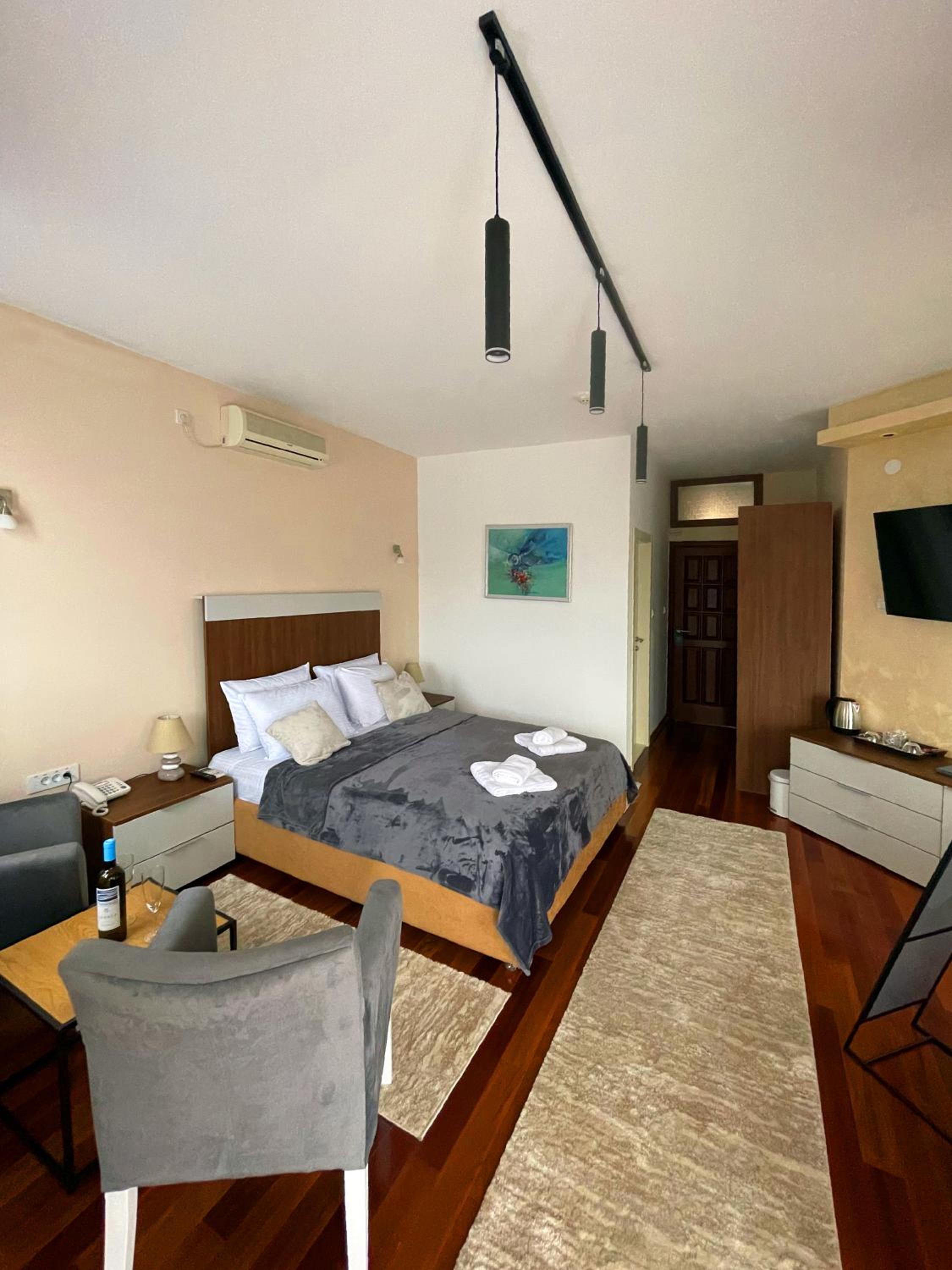 Deluxe Double or Twin Room with Pool View