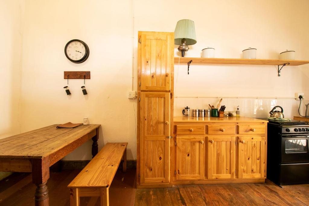 Two-Bedroom House - Photo 9
