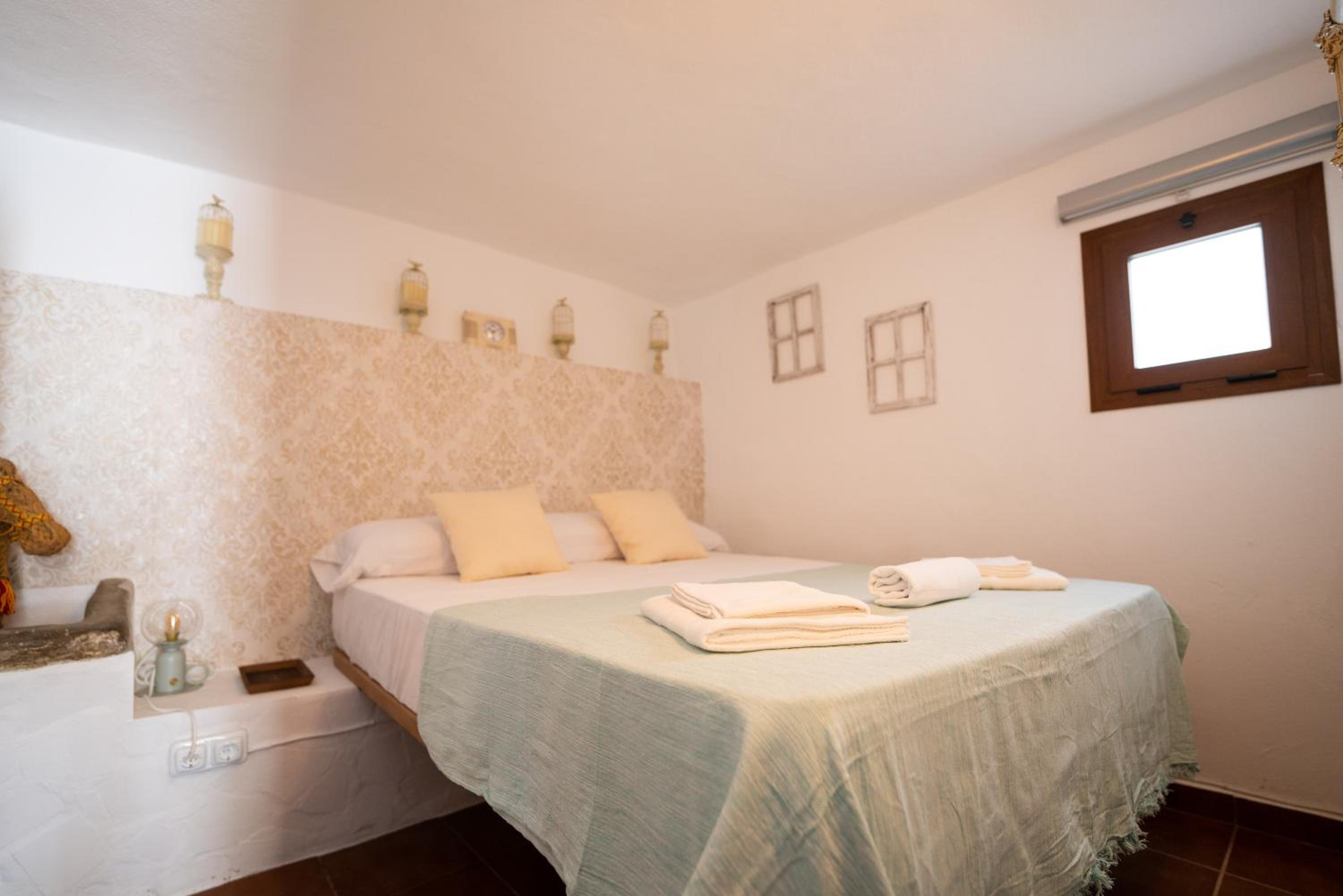 Superior One-Bedroom Apartment photo 3