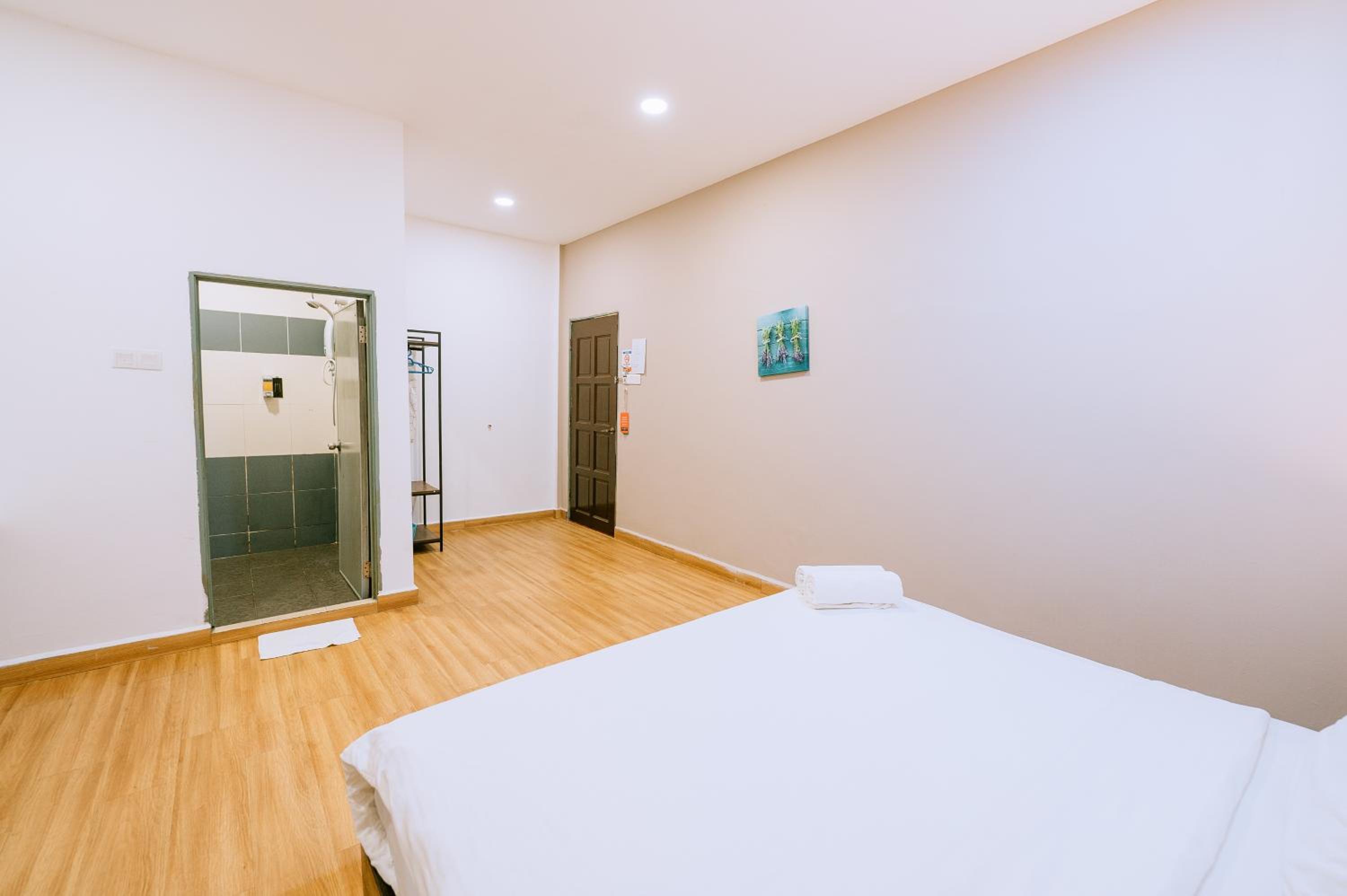 Superior King Room - Photo 3