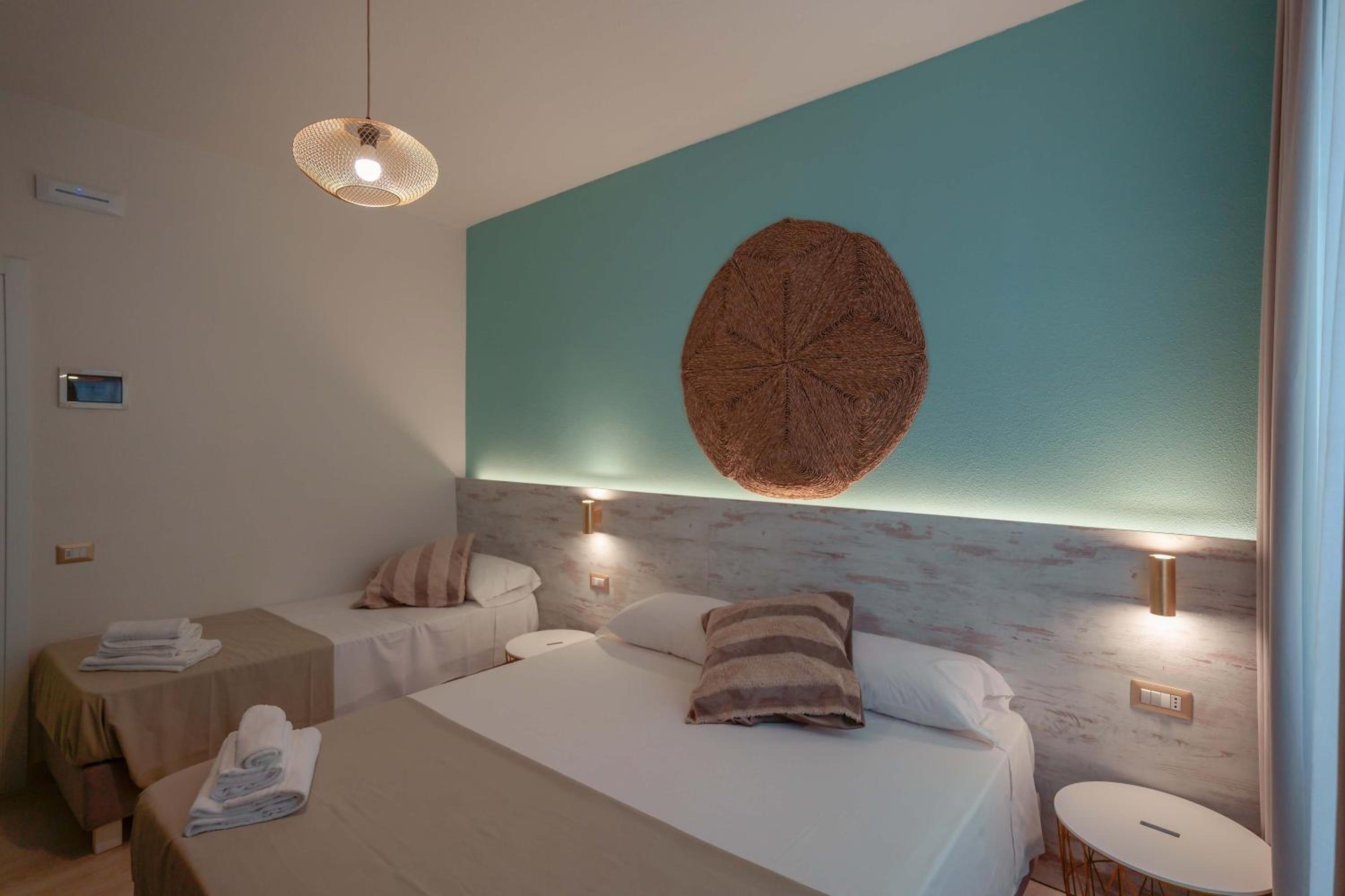 Classic Triple Room - Photo 2