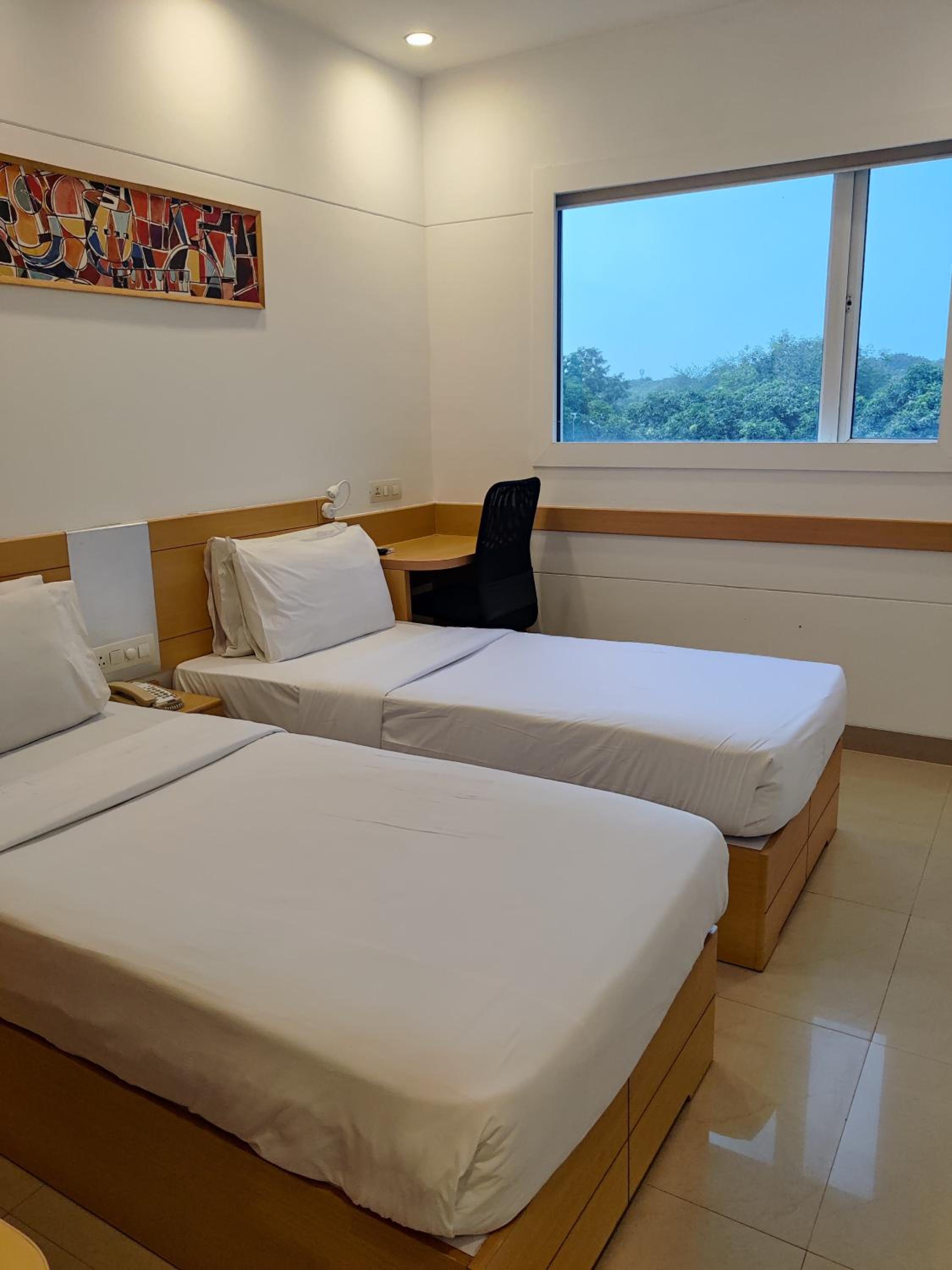 Superior Twin Room with Garden View