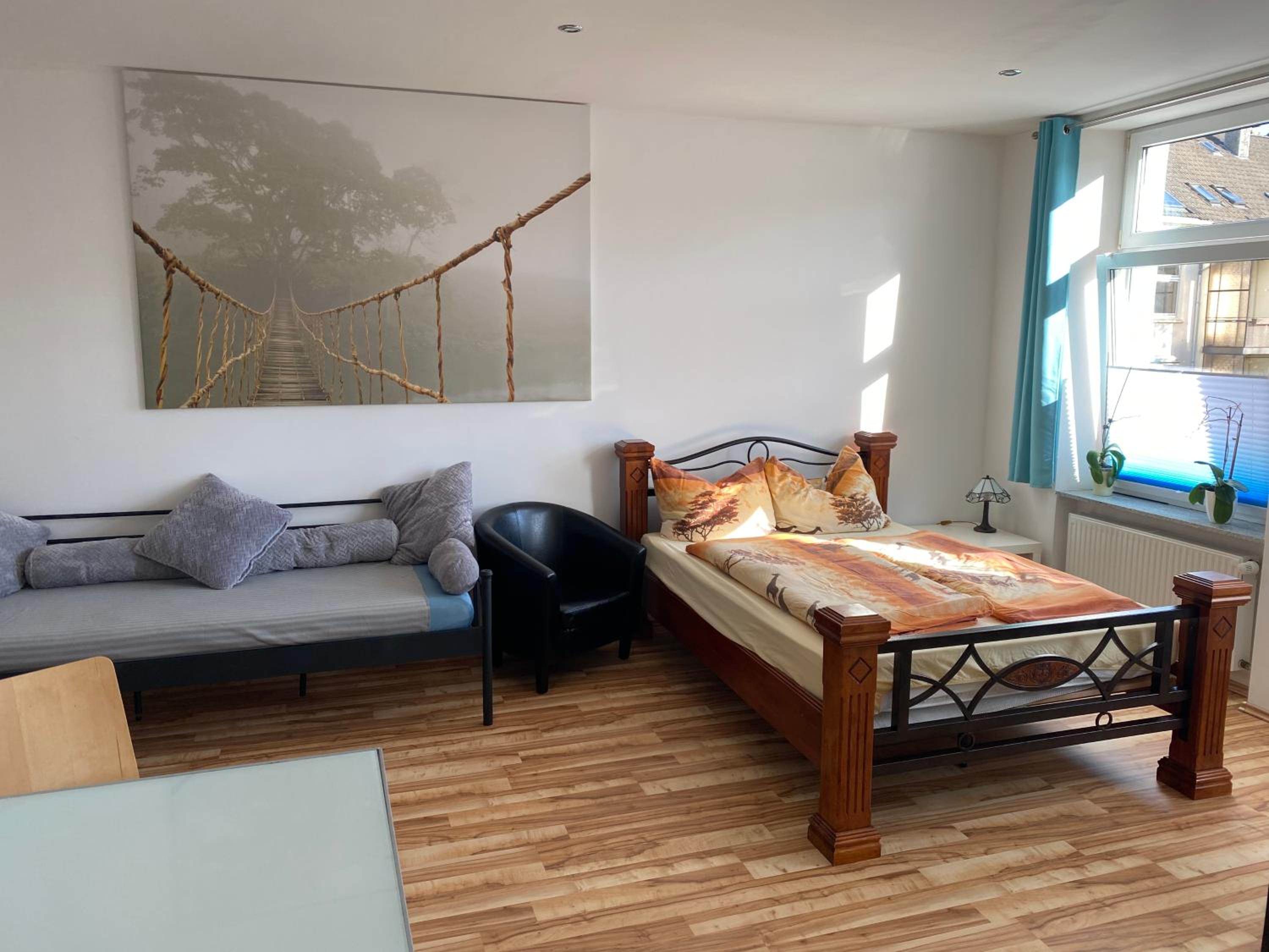 One-Bedroom Apartment photo 1