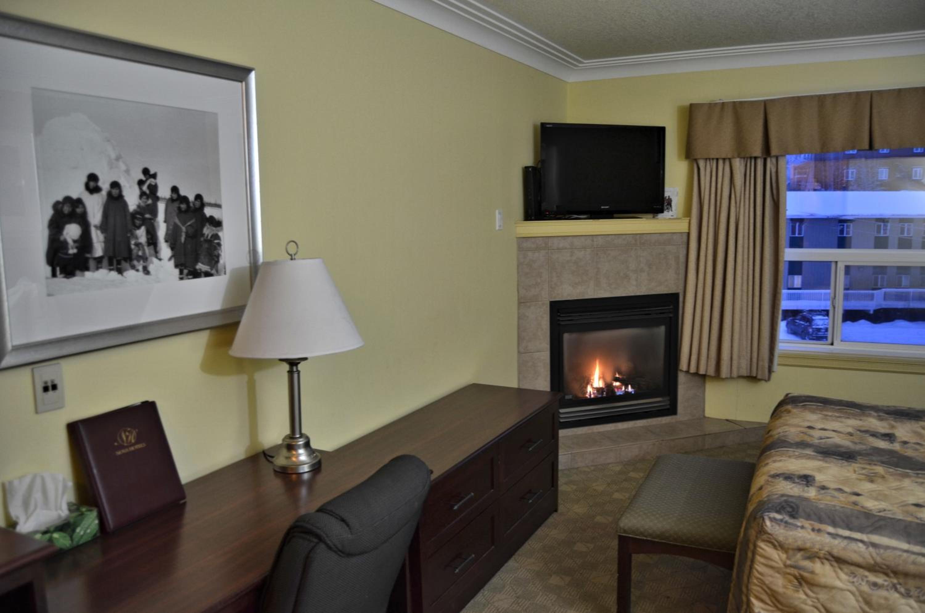 Standard Queen Room photo 3