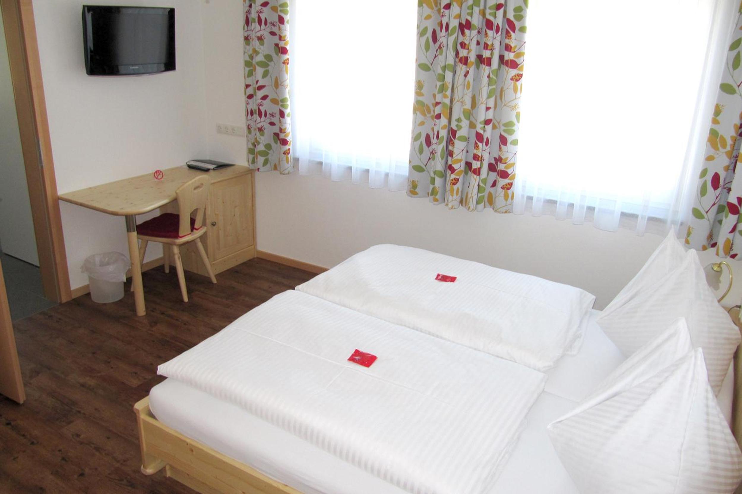 Double Room with Mountain View photo 1