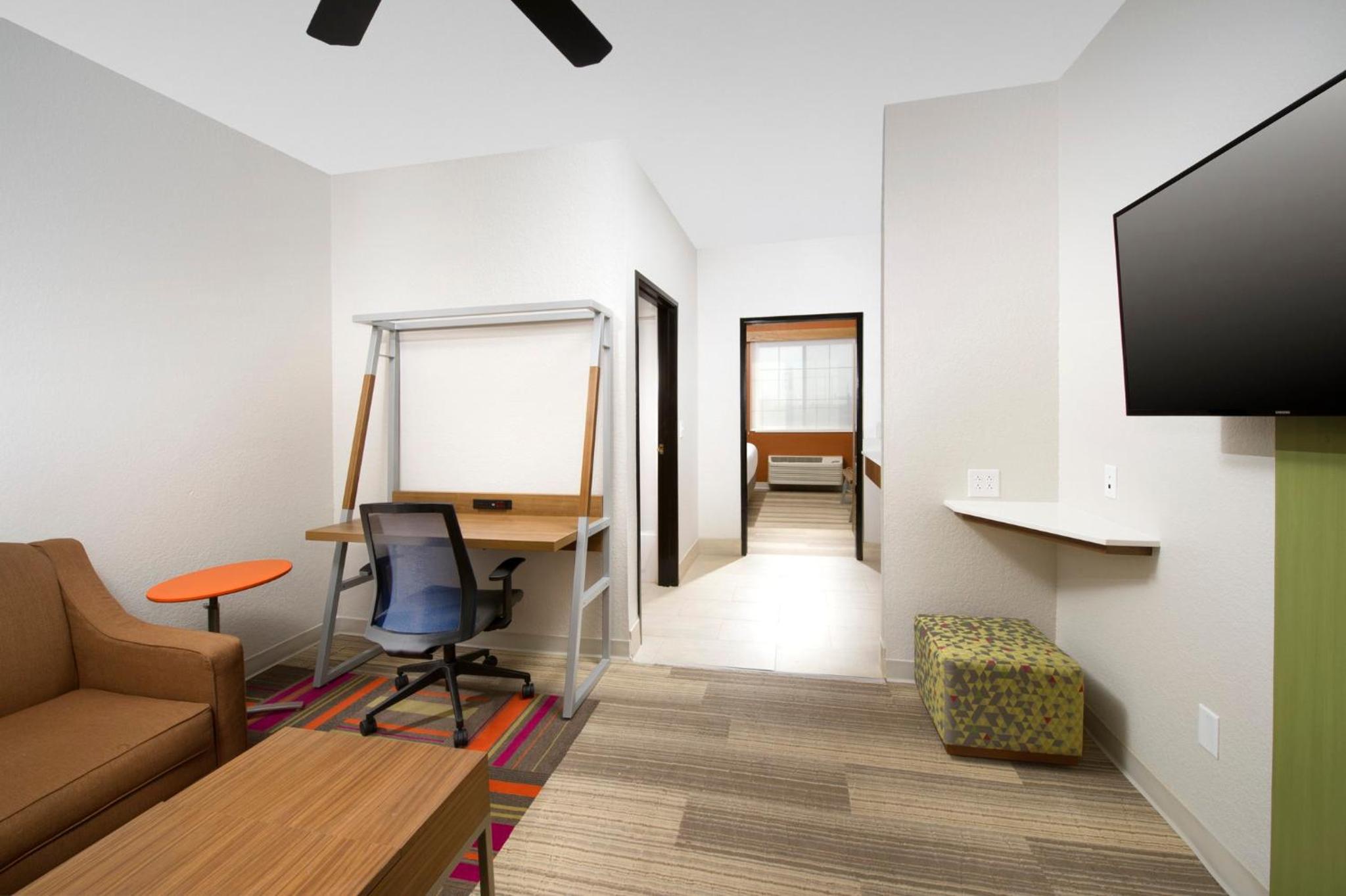 King Suite - Photo 4