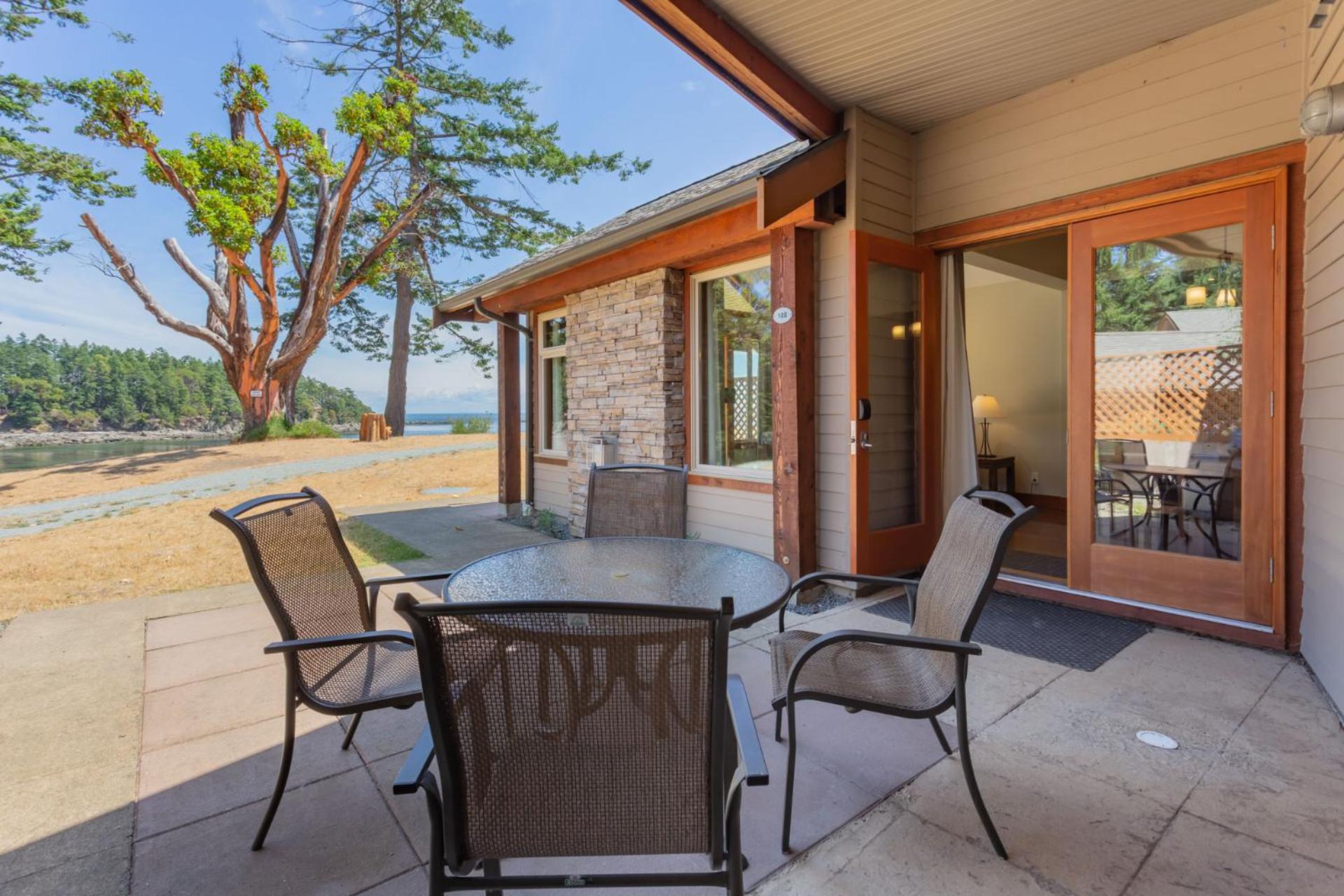 One-Bedroom Cottage photo 2