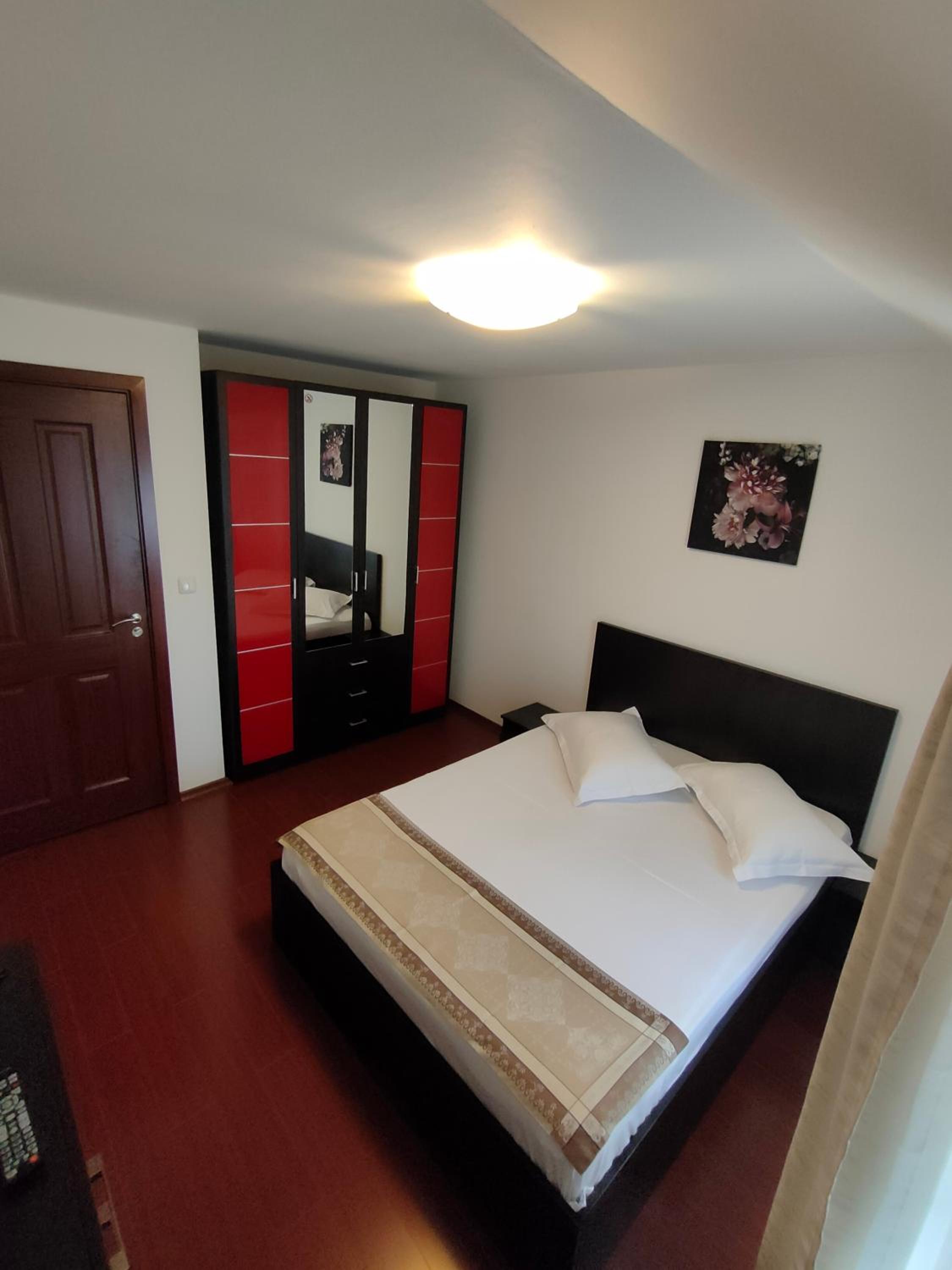 Villa photo 3