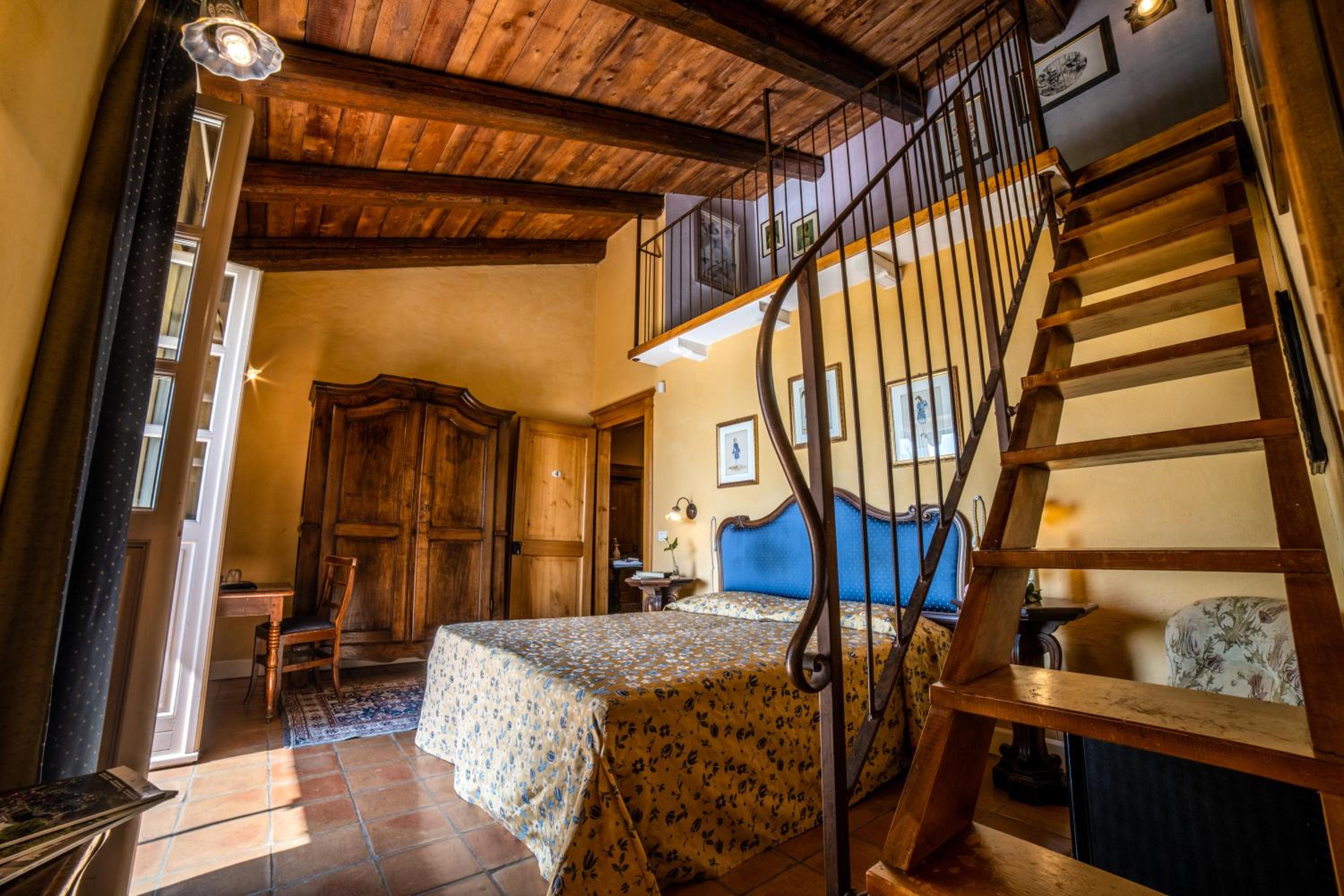 Double or Twin Room photo 2