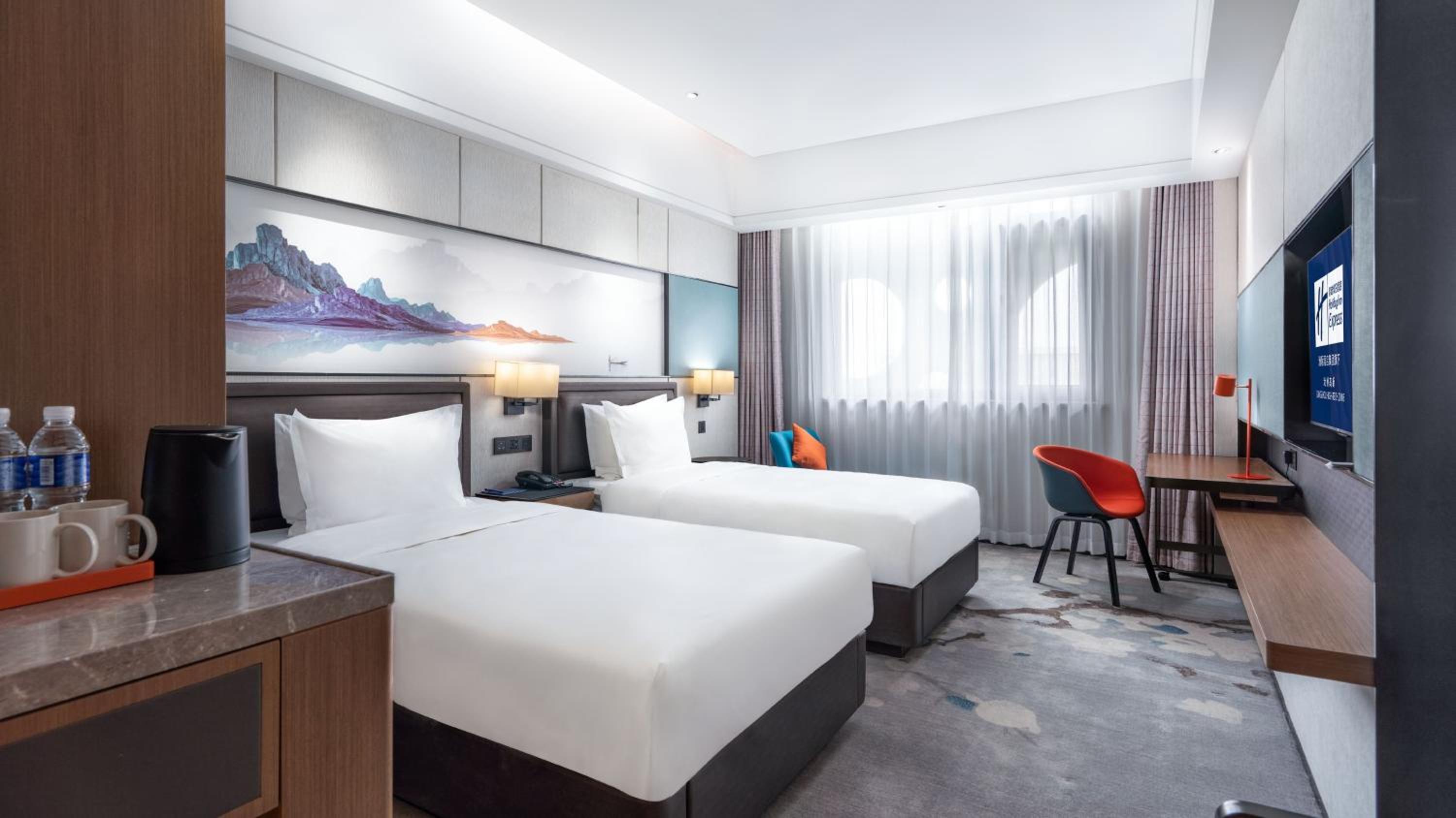 Standard Twin Room - Photo 1