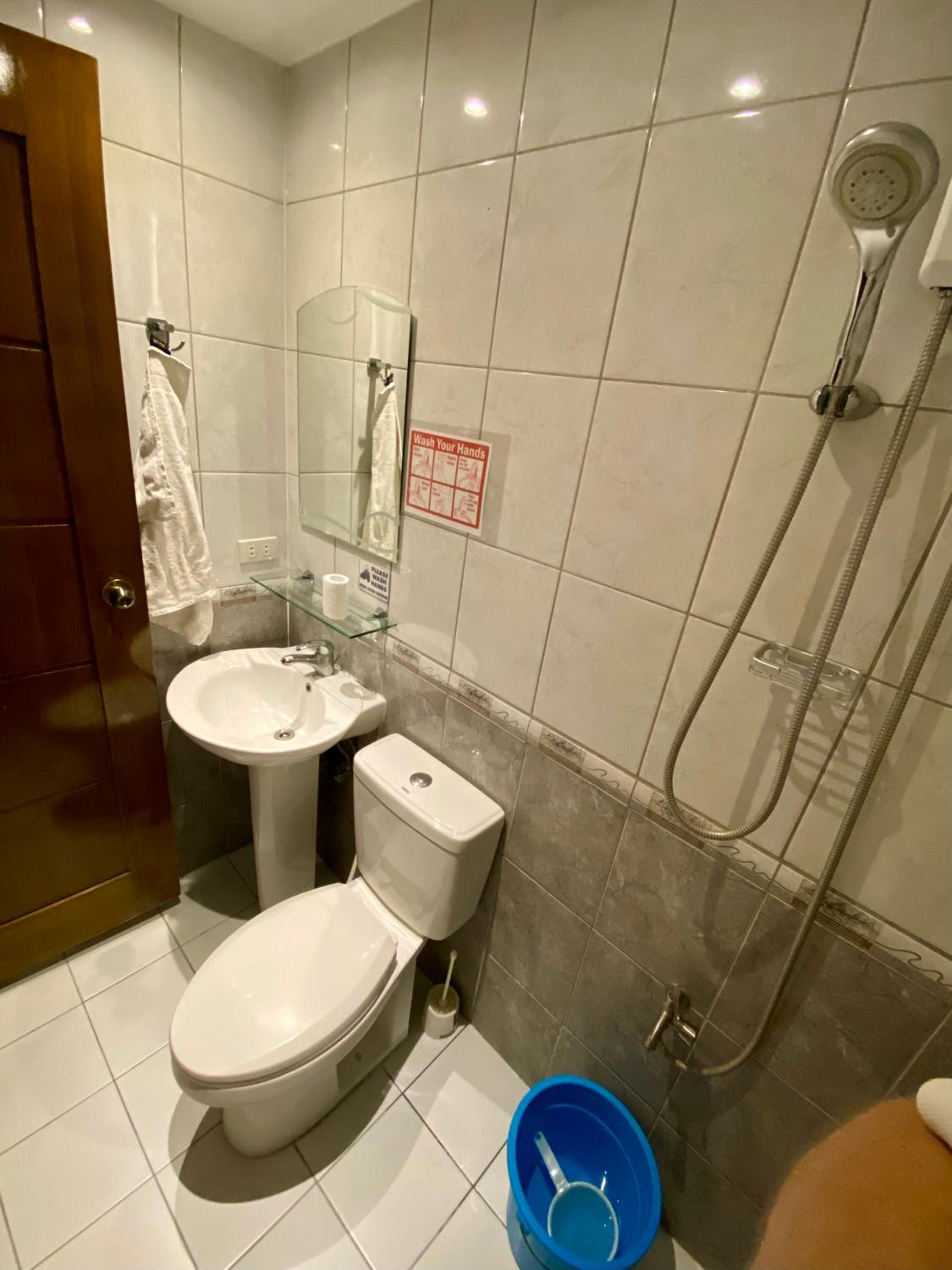Double Room with Terrace - Photo 3