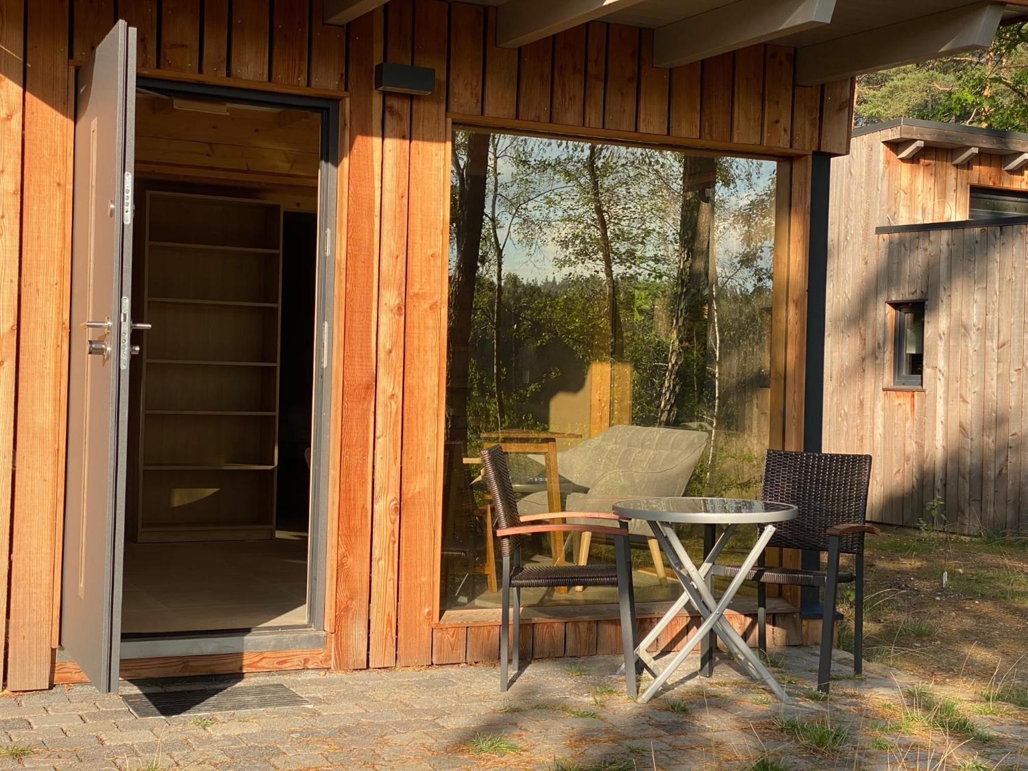 Two-Bedroom House - Photo 21