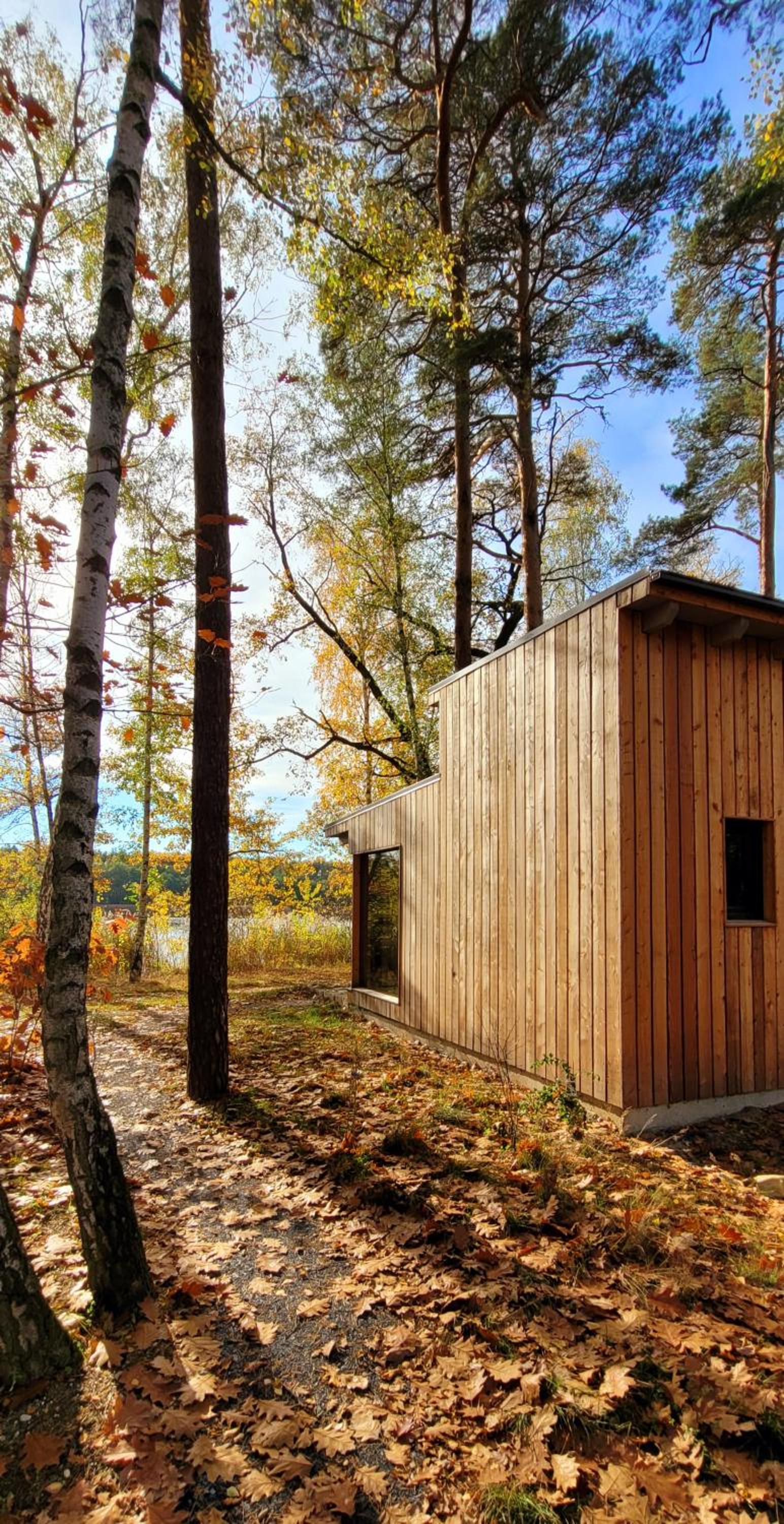 Two-Bedroom House - Photo 24