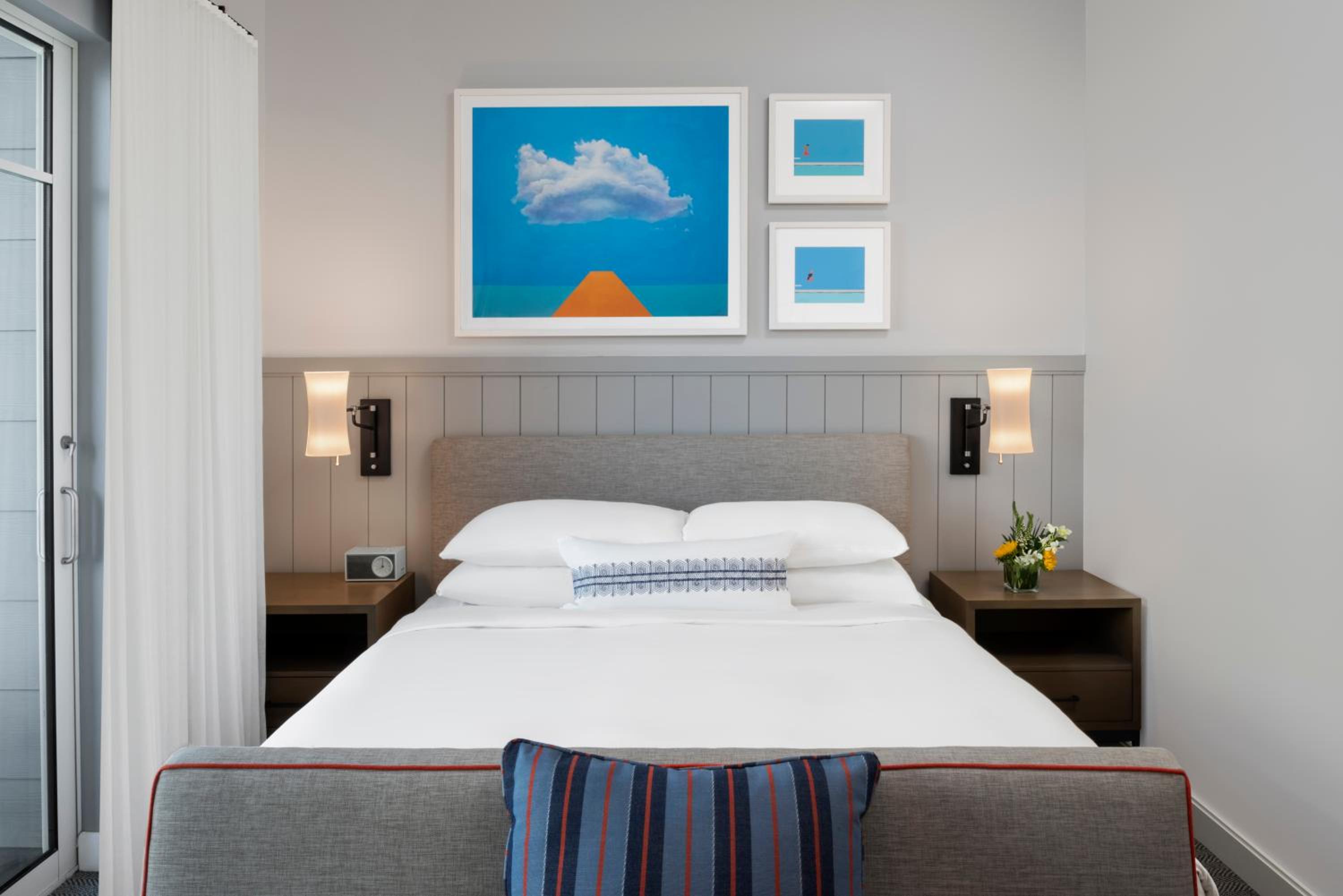 One King Bed with City View