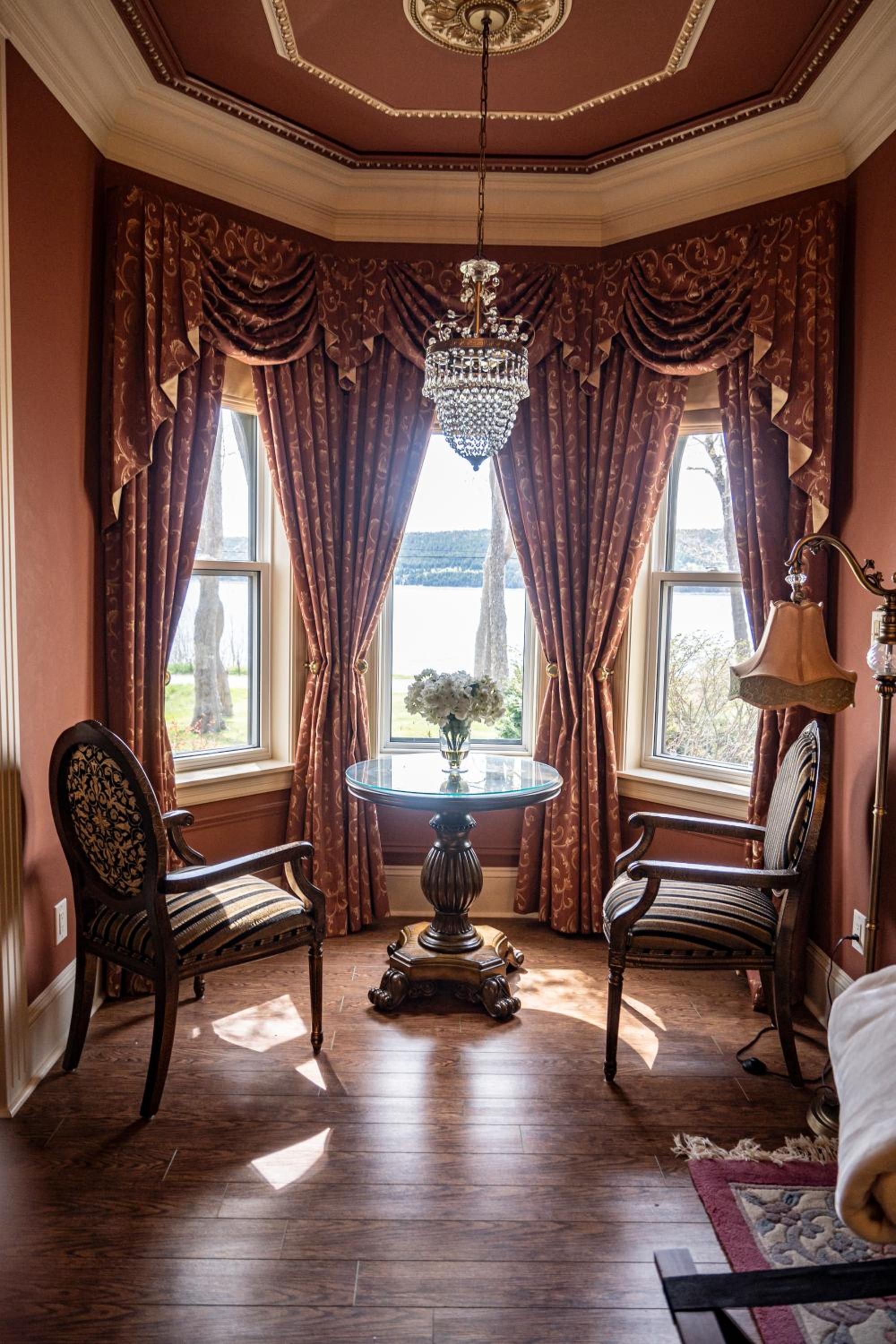 Executive Suite photo 3