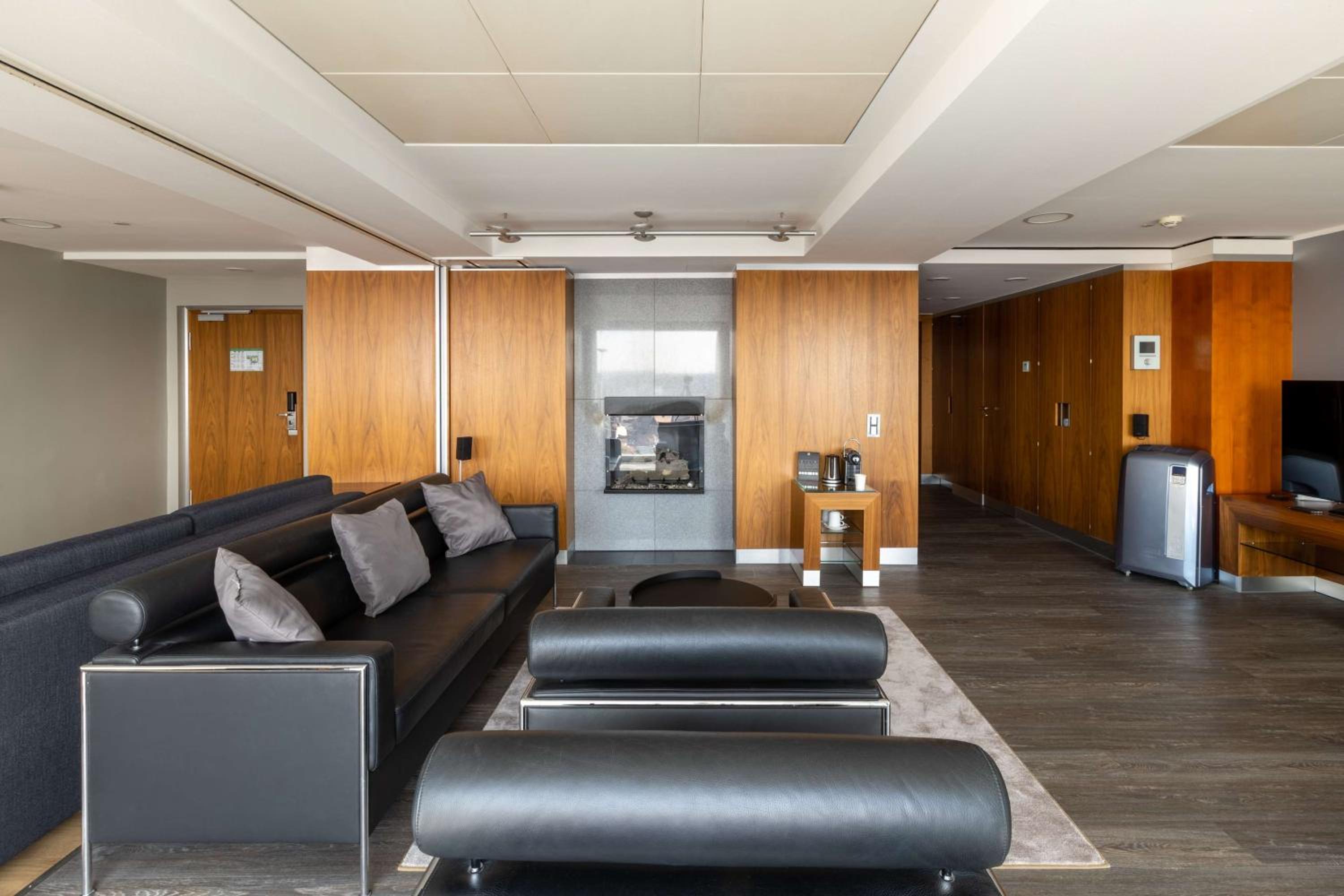 Heaven Suite