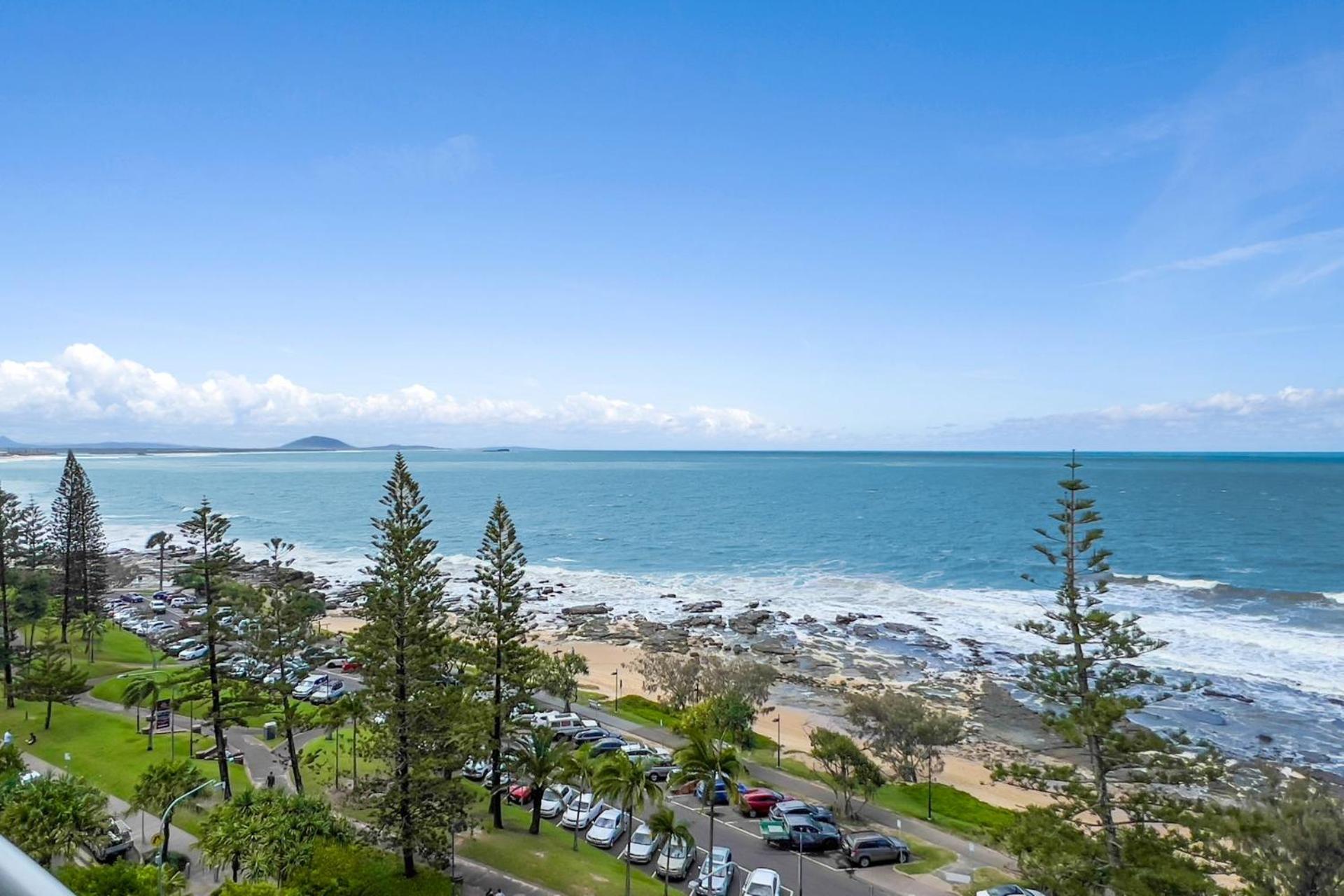 Apartment with Sea View photo 2