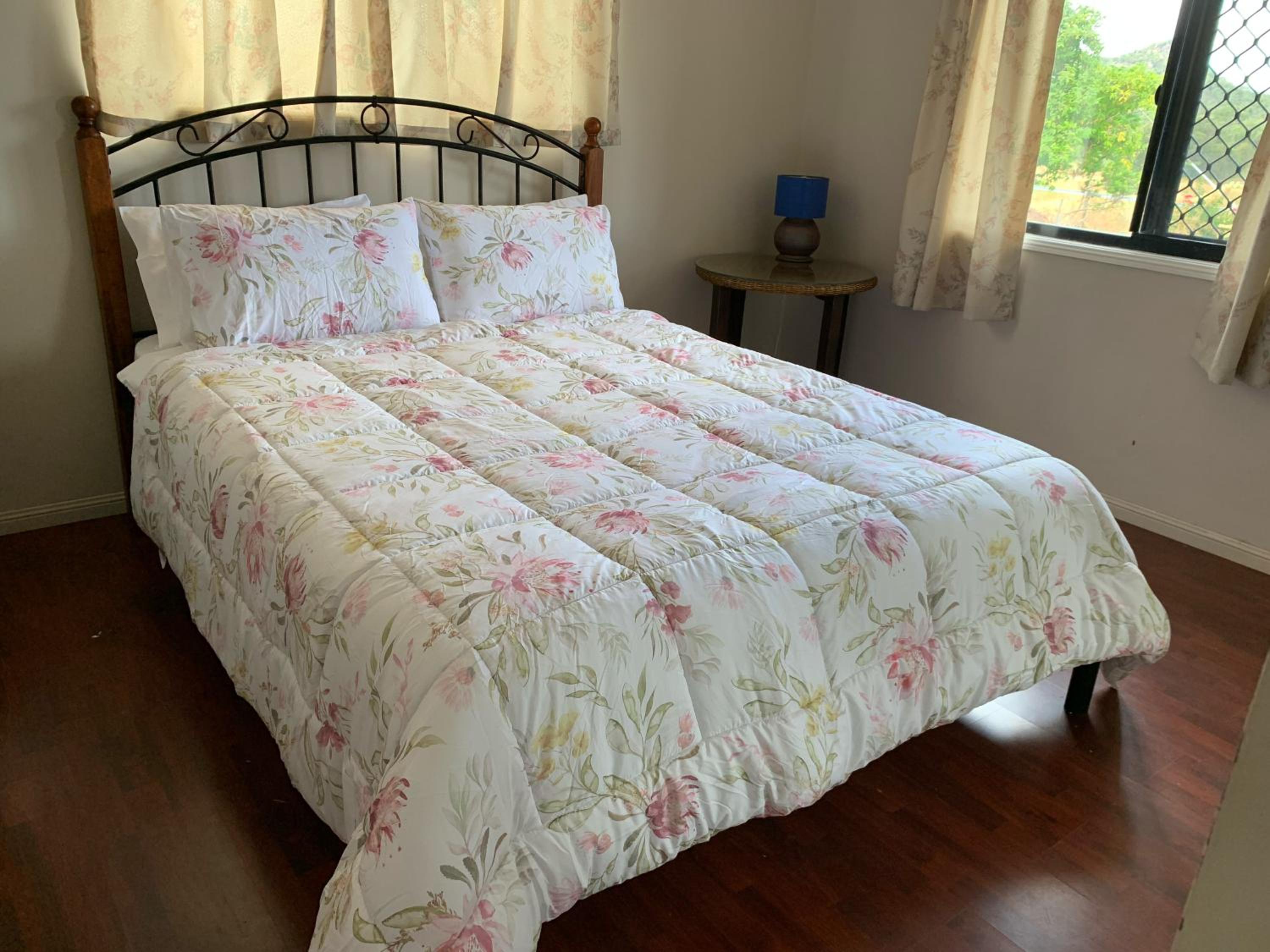 Deluxe Queen Room photo 1