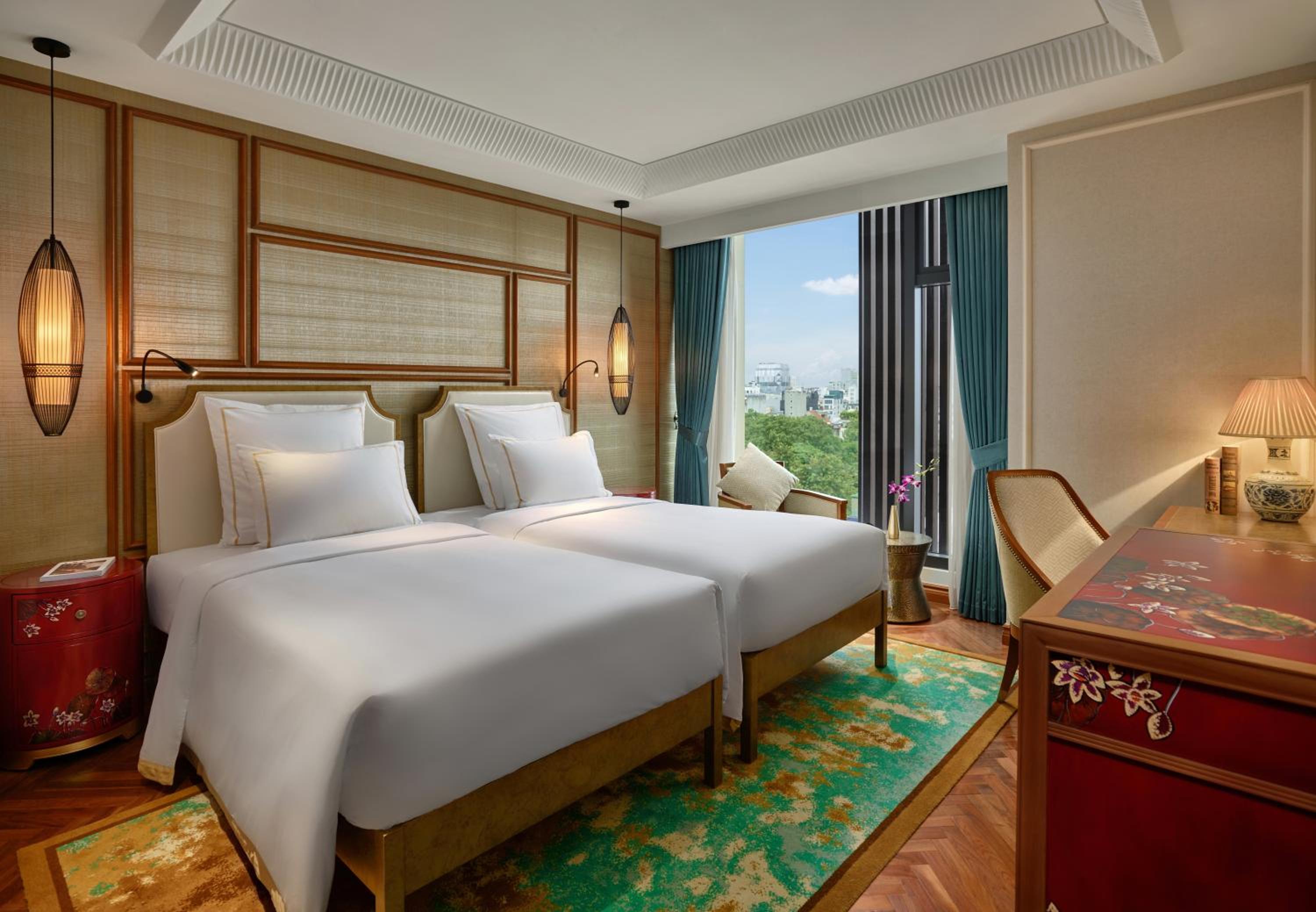 Grand Deluxe Twin Room - High Floor photo 2