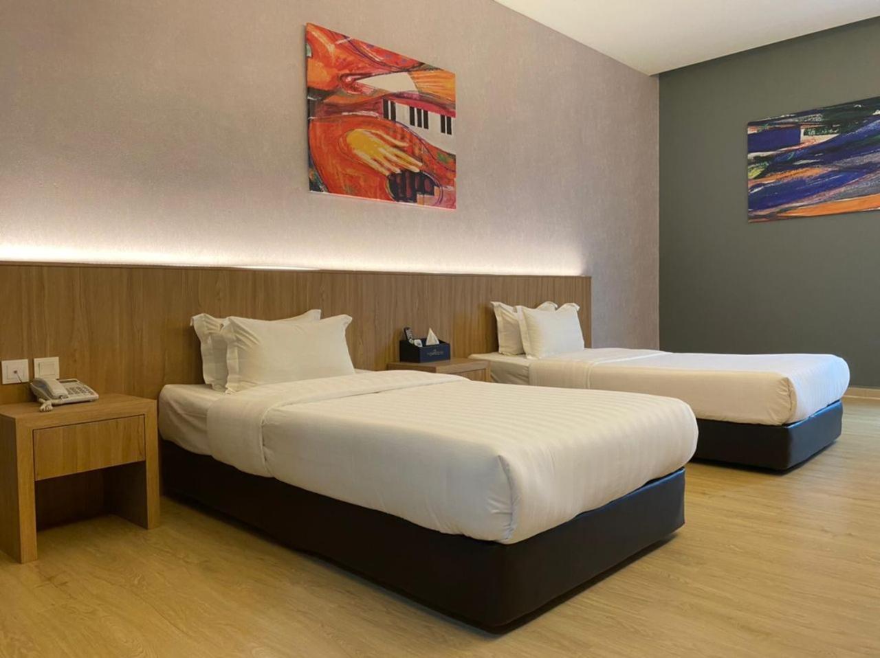 Executive Suite