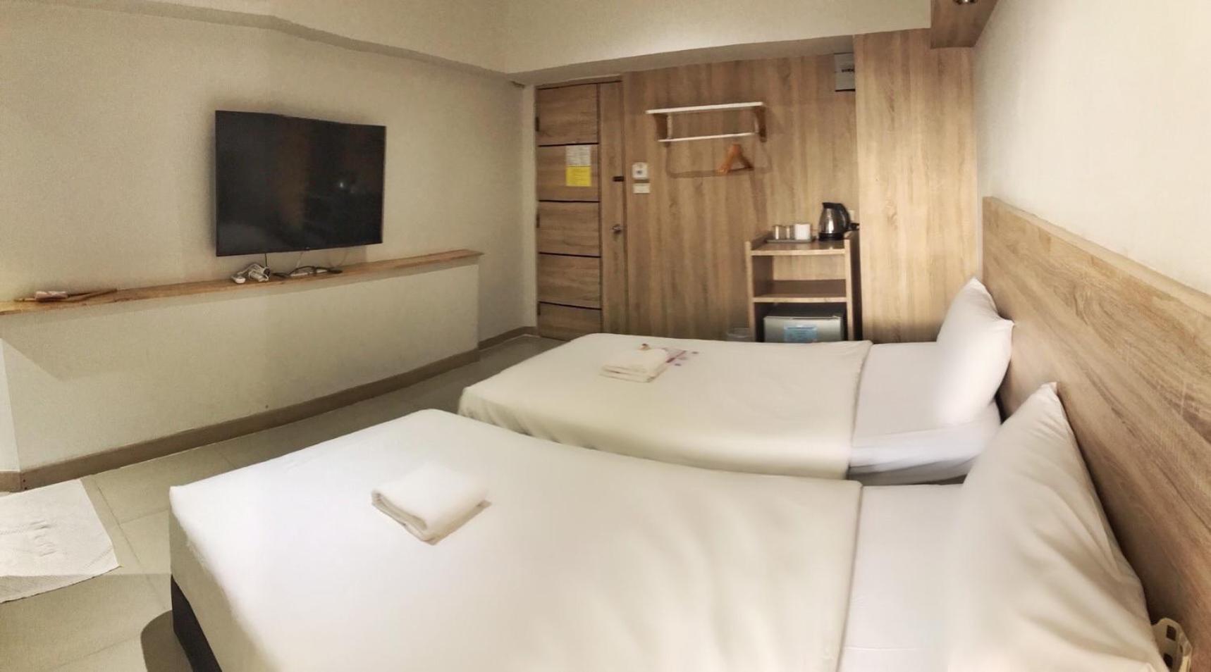Superior Twin Room photo 3