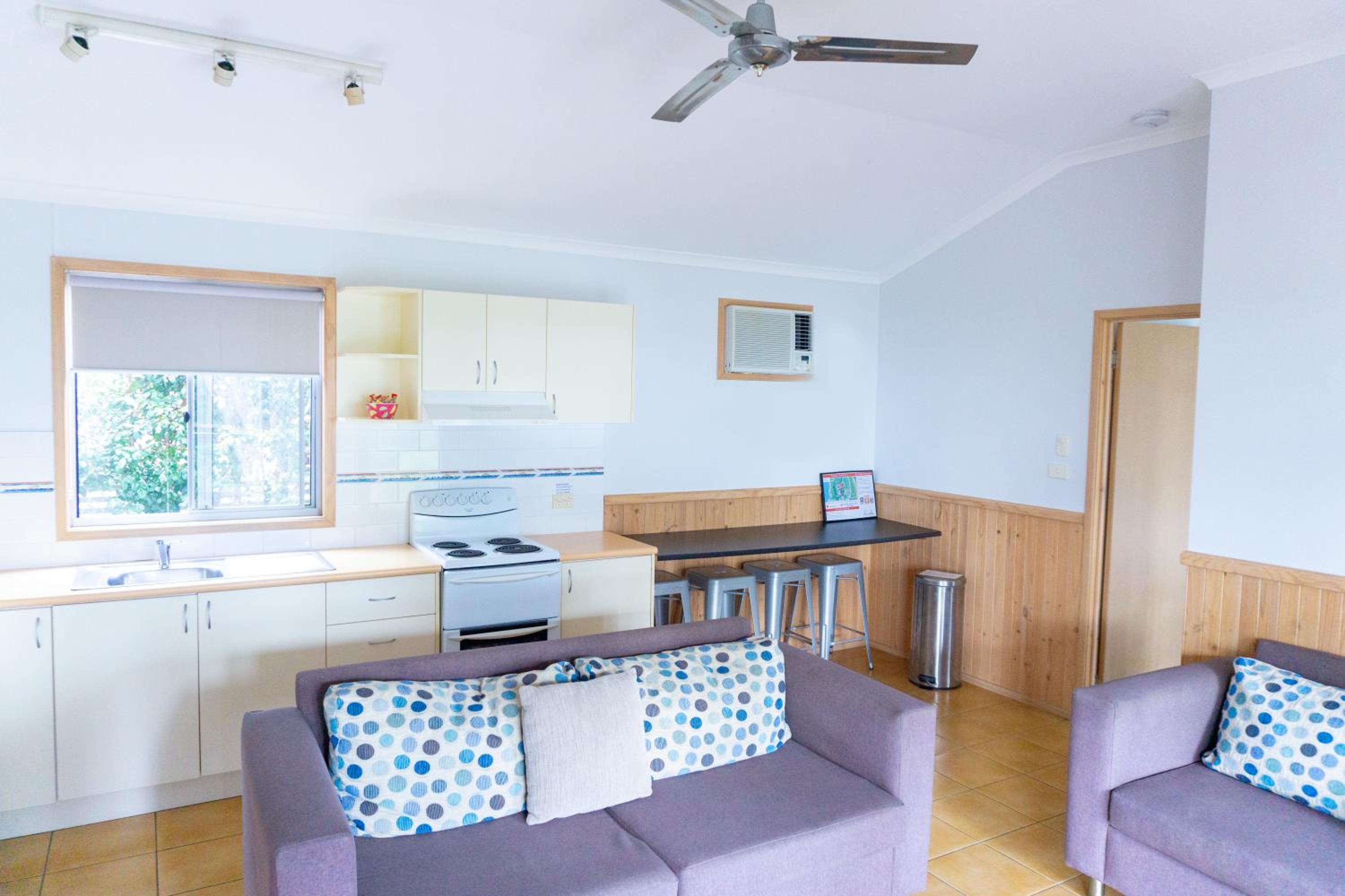 2 Bedroom Sunset Villa photo 2