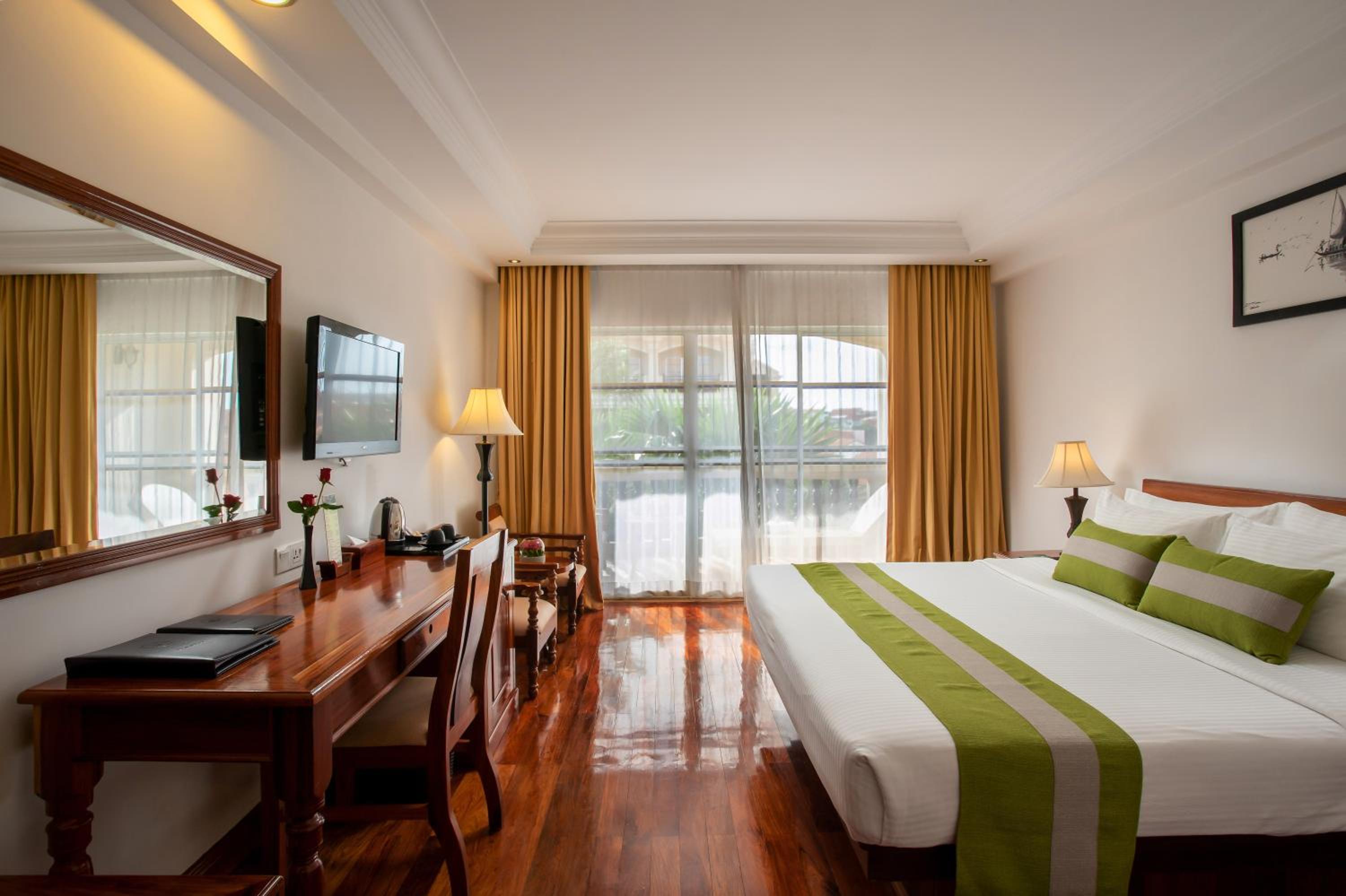 Premium Deluxe Room - Photo 4