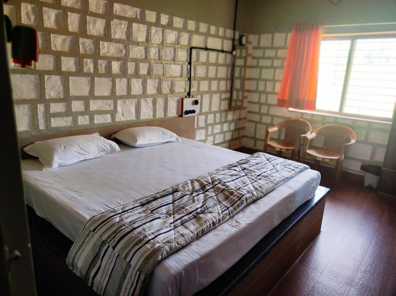 Three-Bedroom Villa photo 1