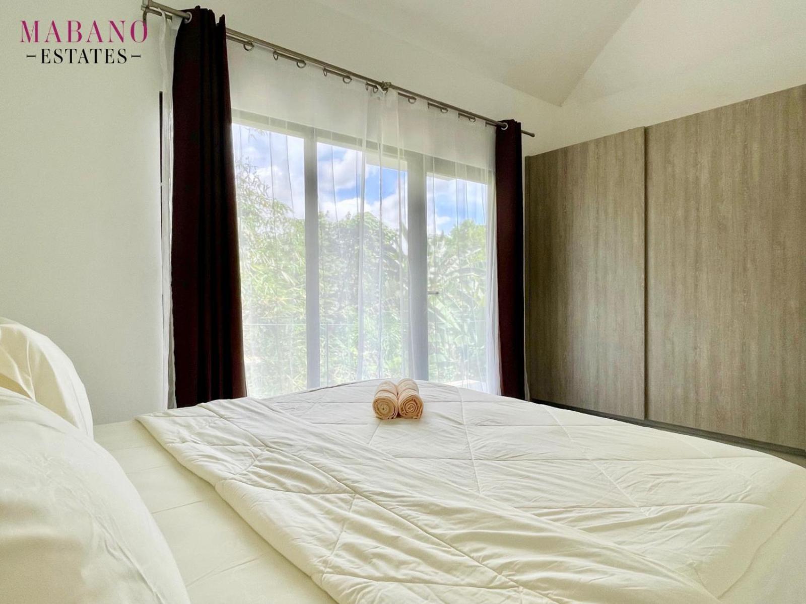 Three-Bedroom Villa photo 2