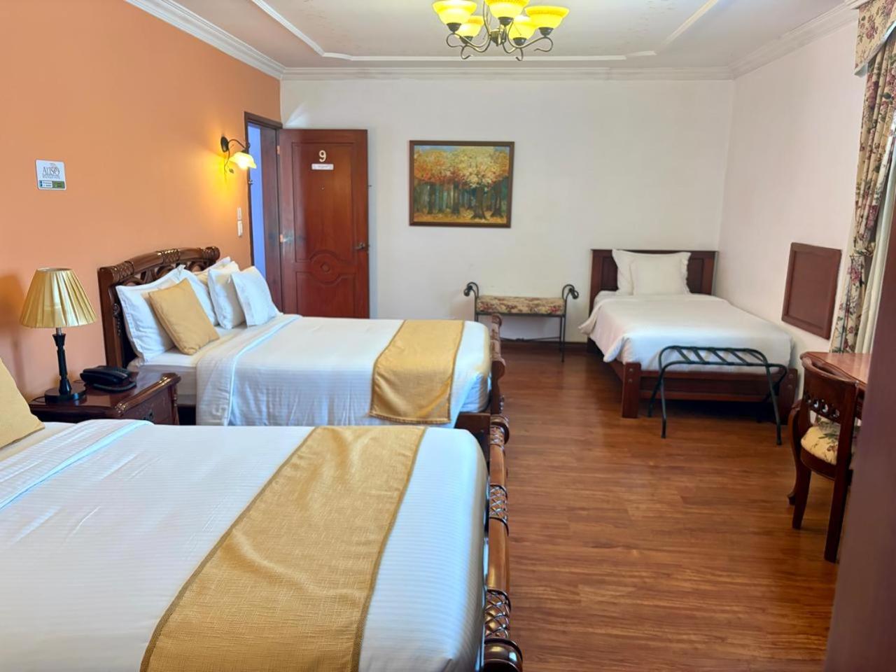 Standard Triple Room