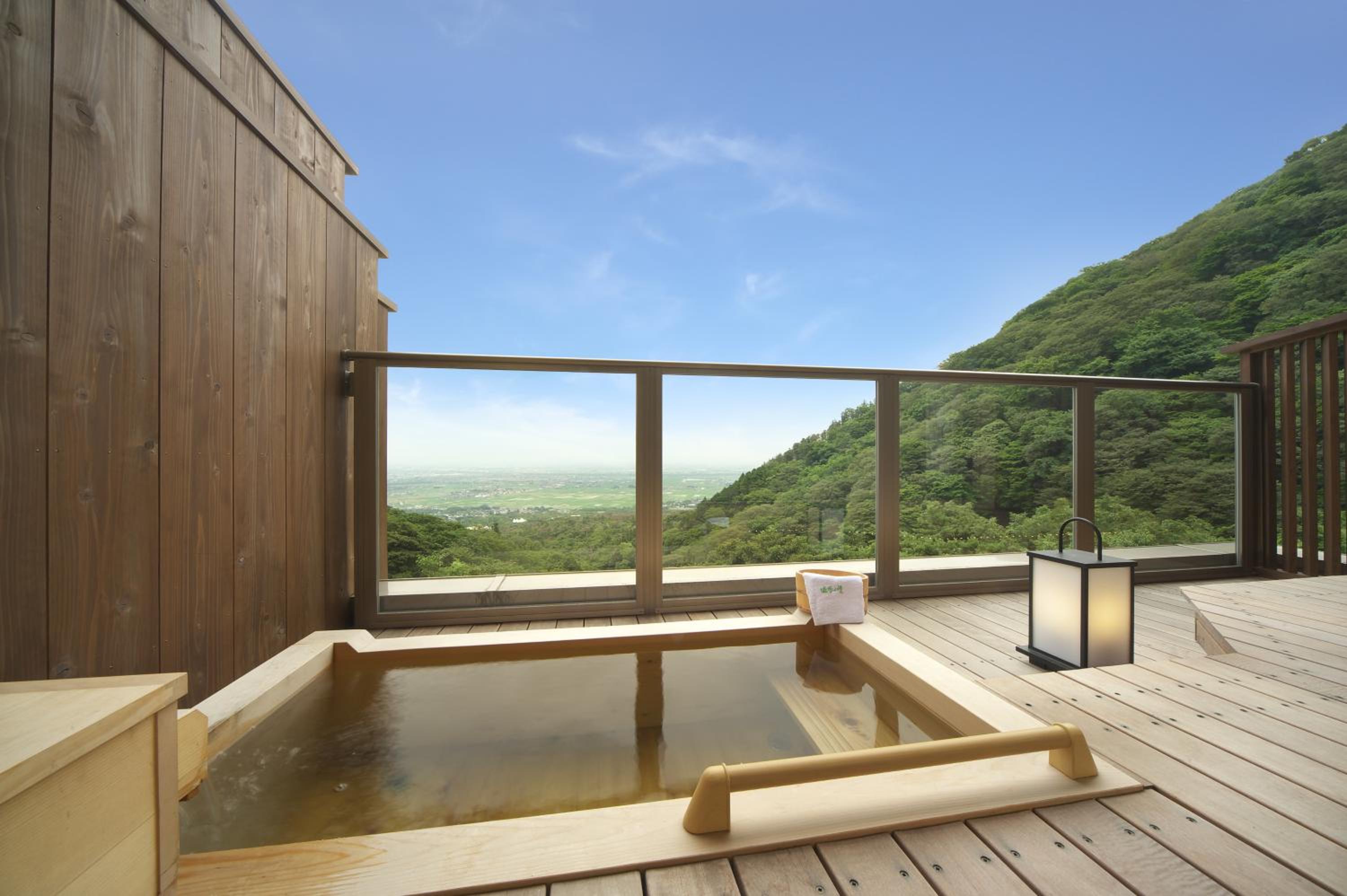 Japanese-Style Superior Room with Open-Air Bath - Photo 2