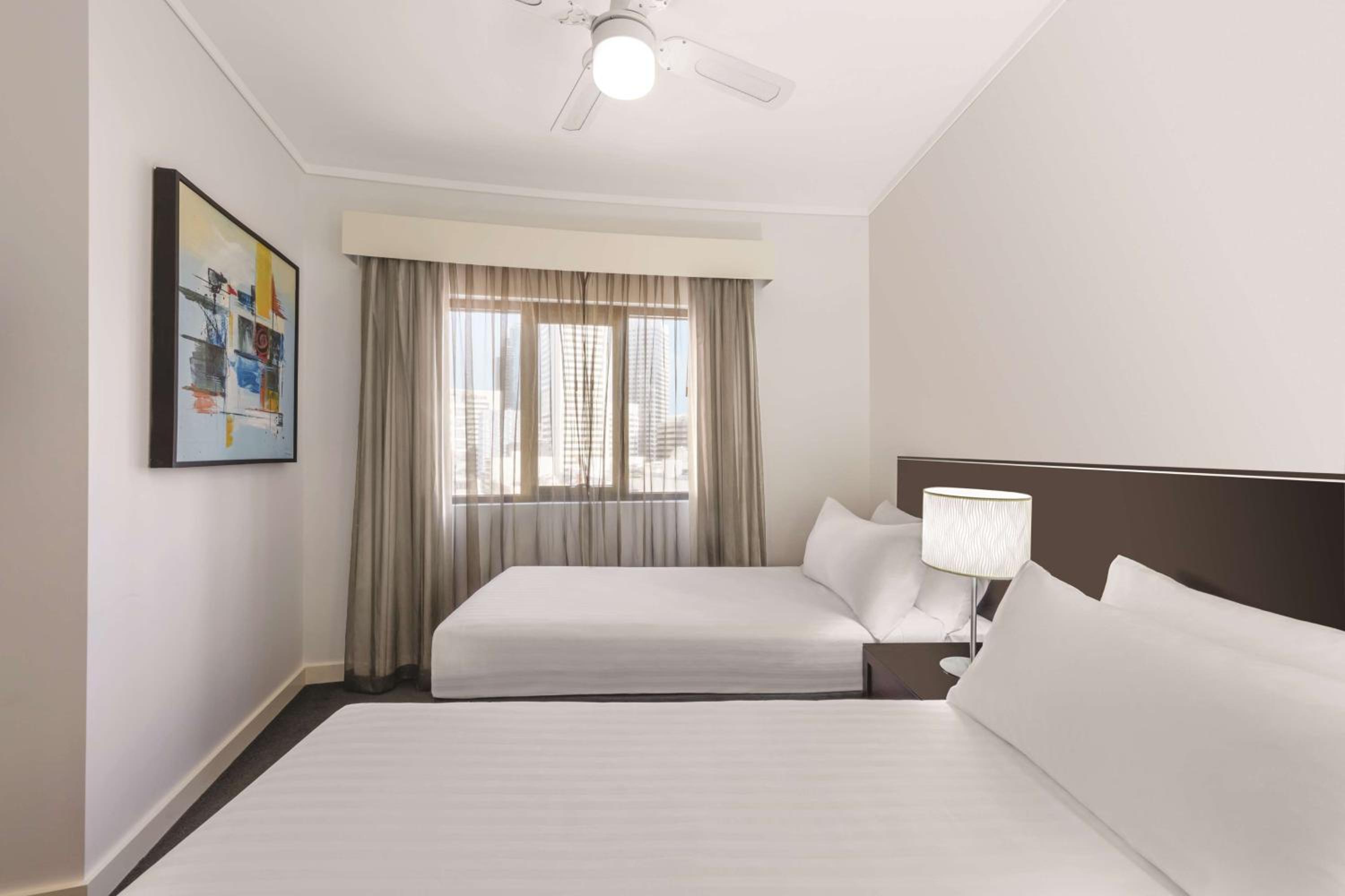 Two Bedroom Apartment - Photo 3