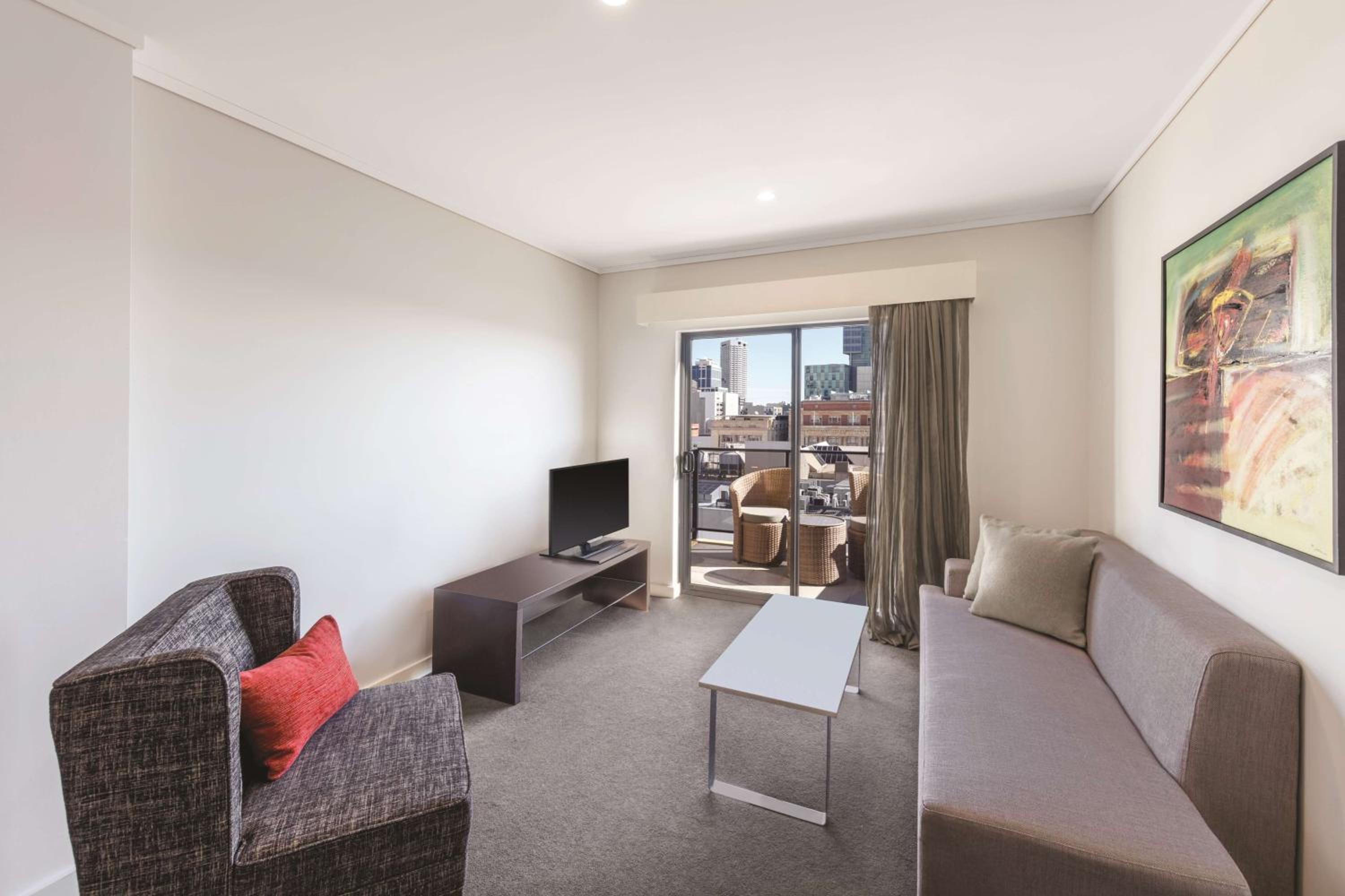 Two Bedroom Apartment - Photo 7