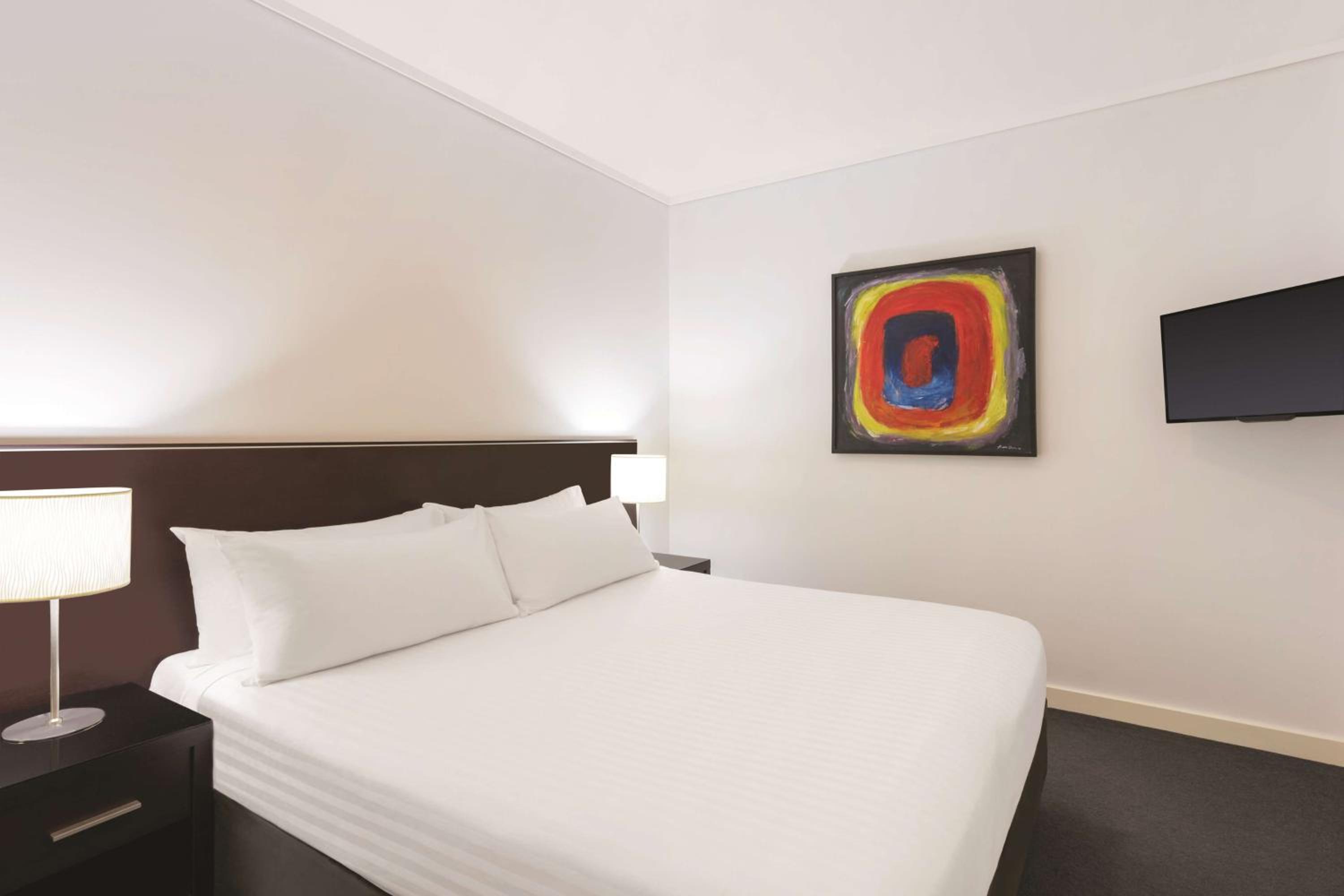 Premier Two Bedroom Apartment - Photo 1