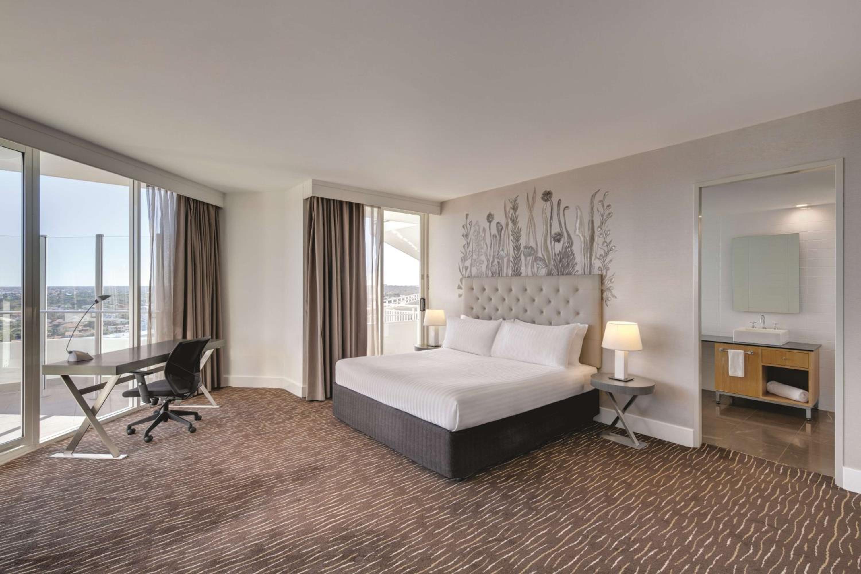 Executive Suite King