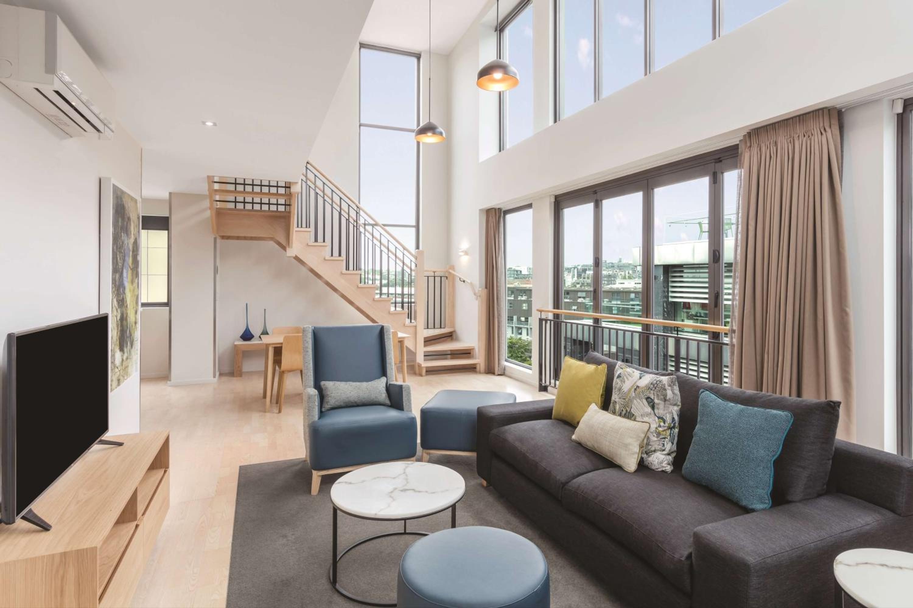 Three-Bedroom Penthouse Apartment