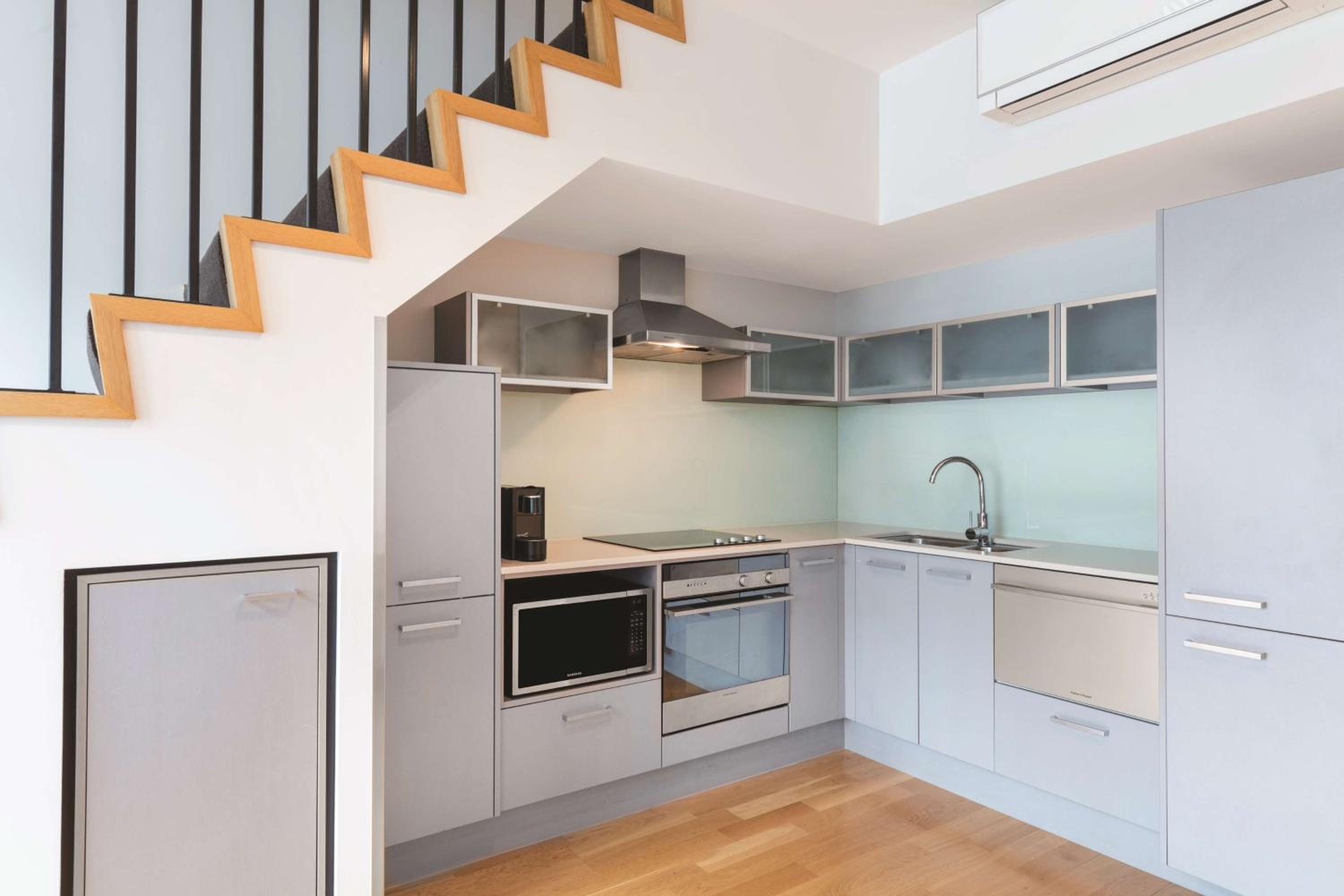 Two-Bedroom Apartment thumbnail 6