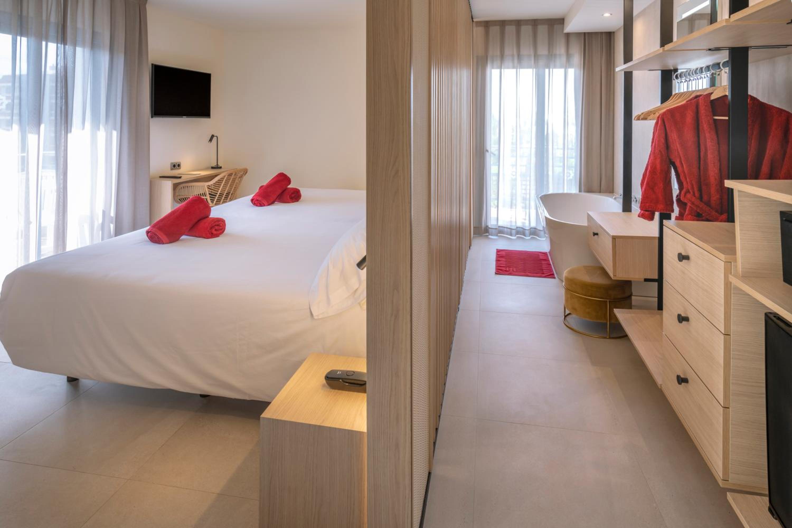 Suite Deluxe (4 Adultos)