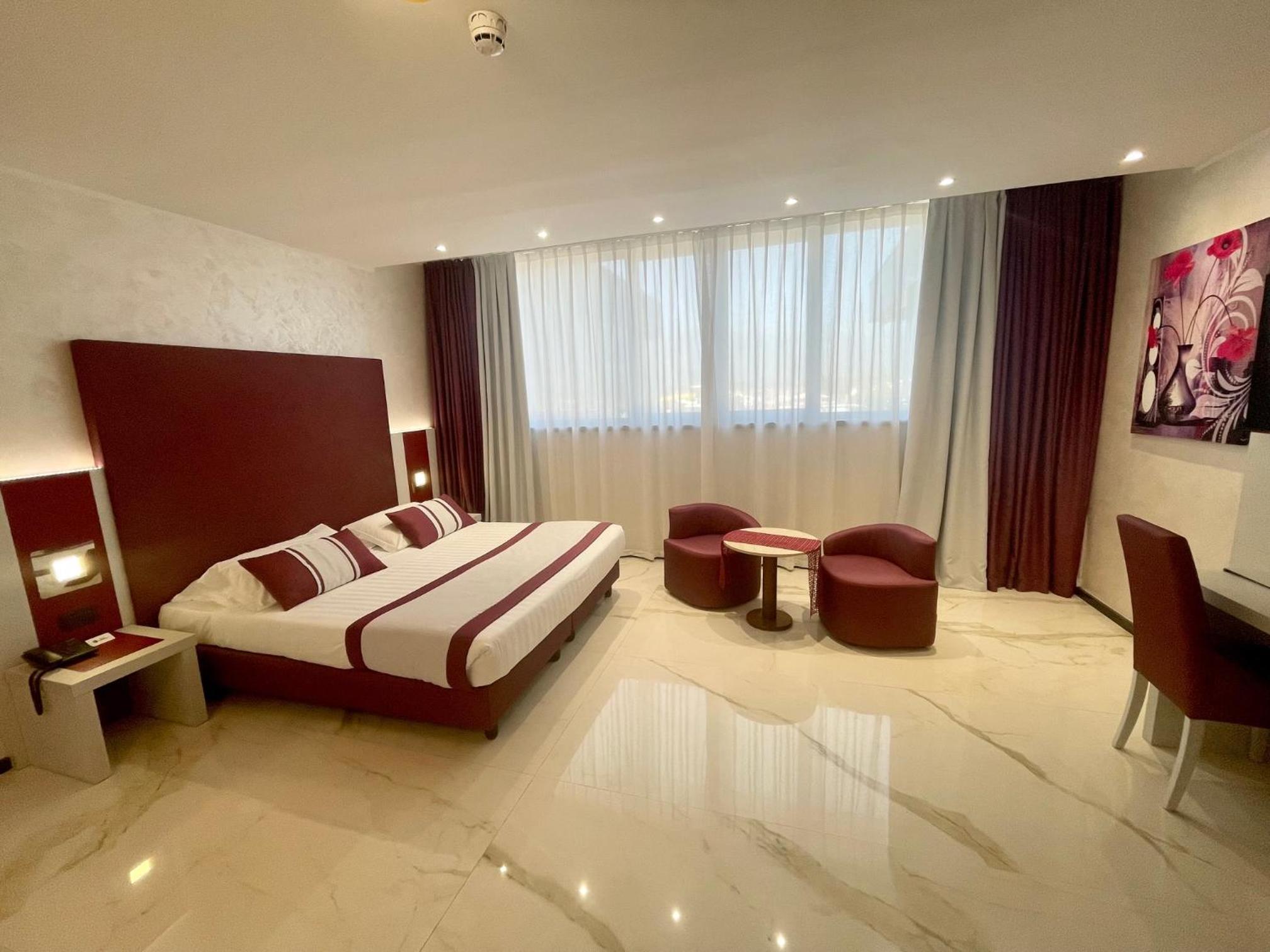 Junior Suite - Photo 6
