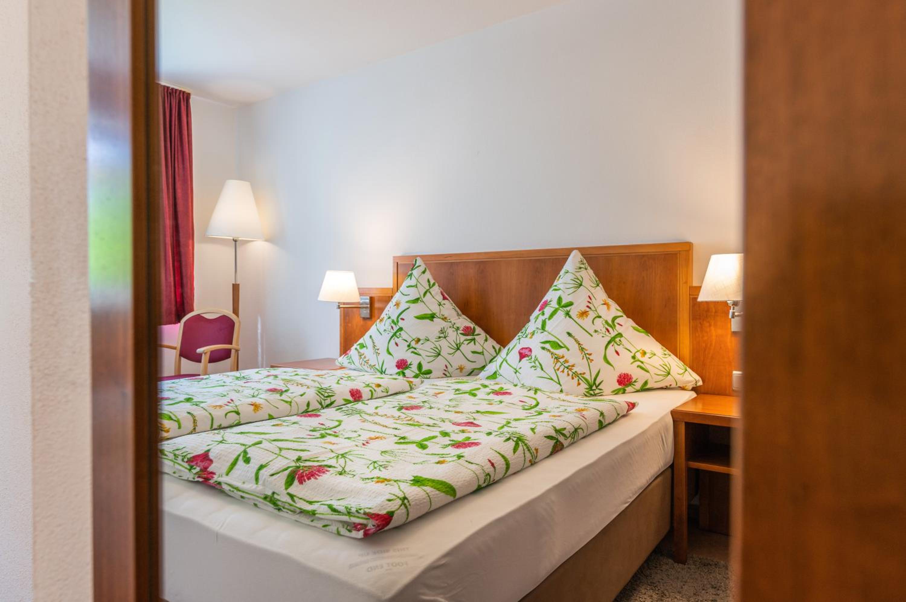 Double Room - Photo 5