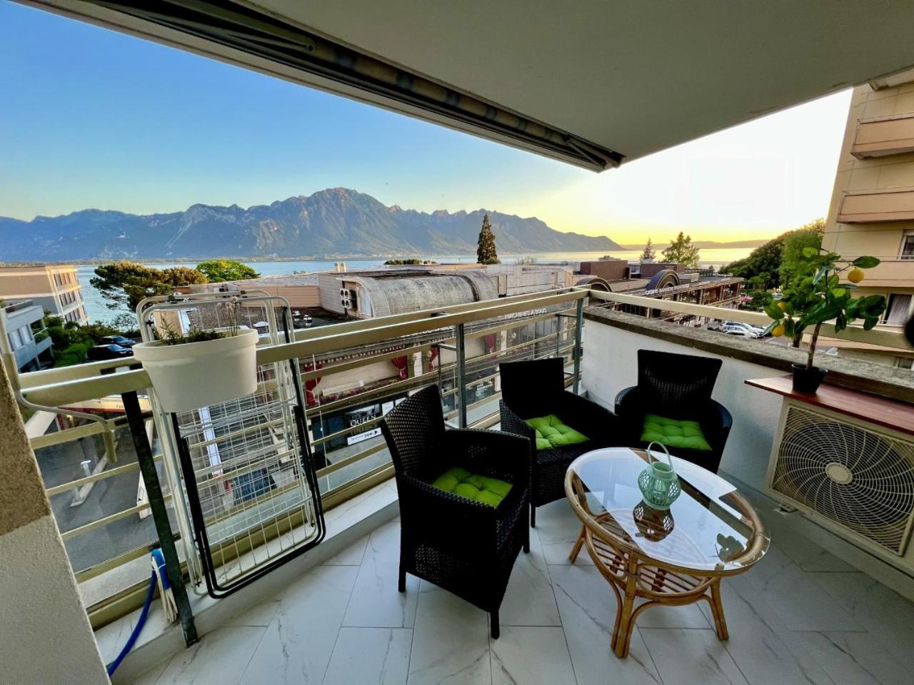 Apartment with Lake View photo 3