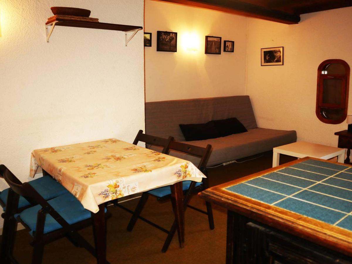 Apartment (4 Adults) photo 2