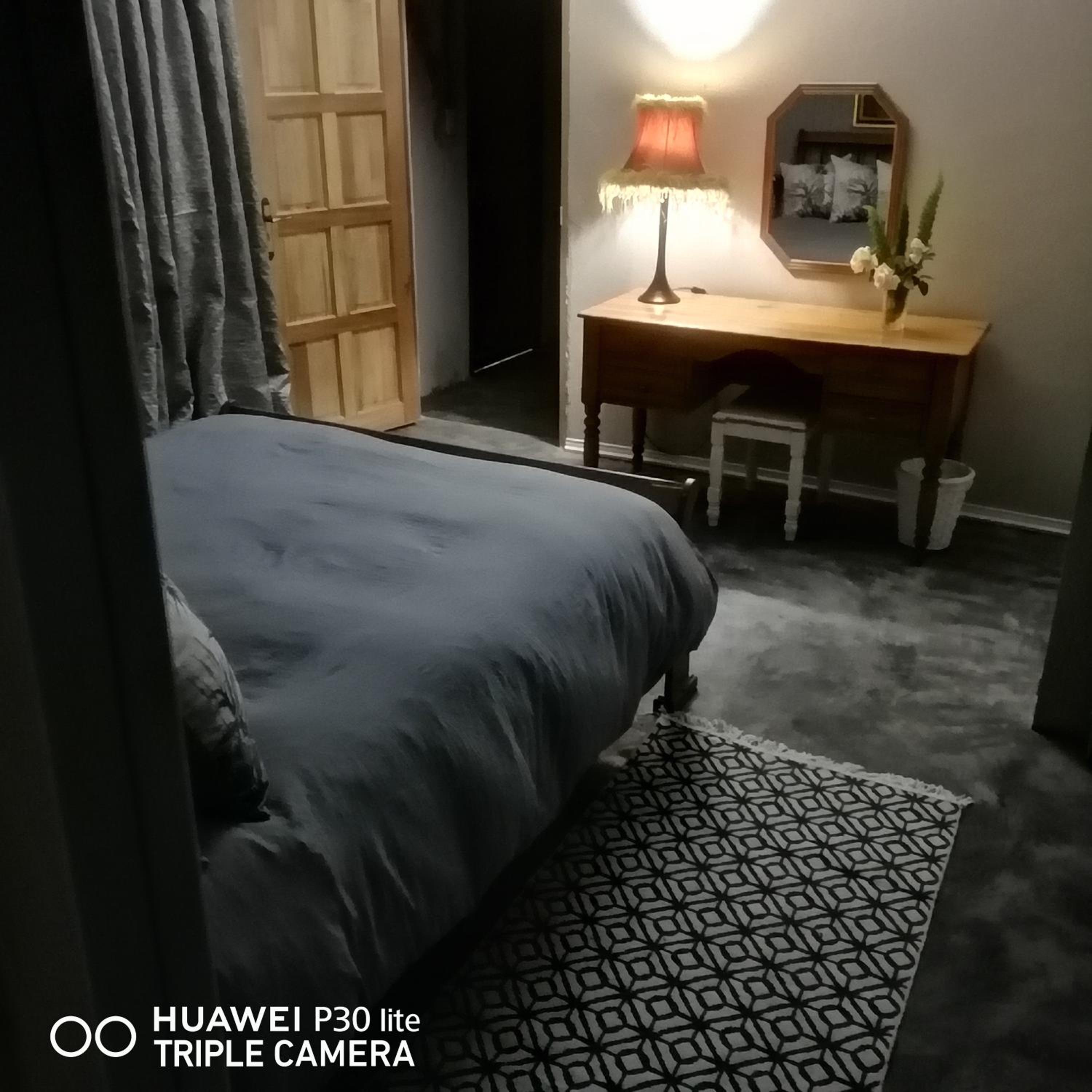 Double Room with Private Bathroom photo 2