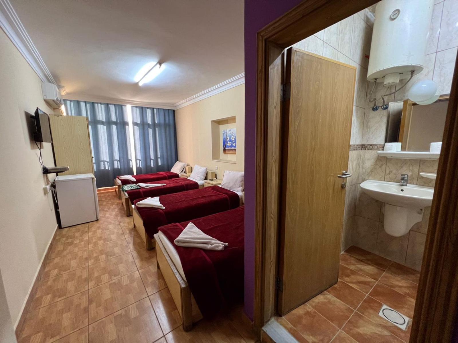 Quadruple Room photo 1