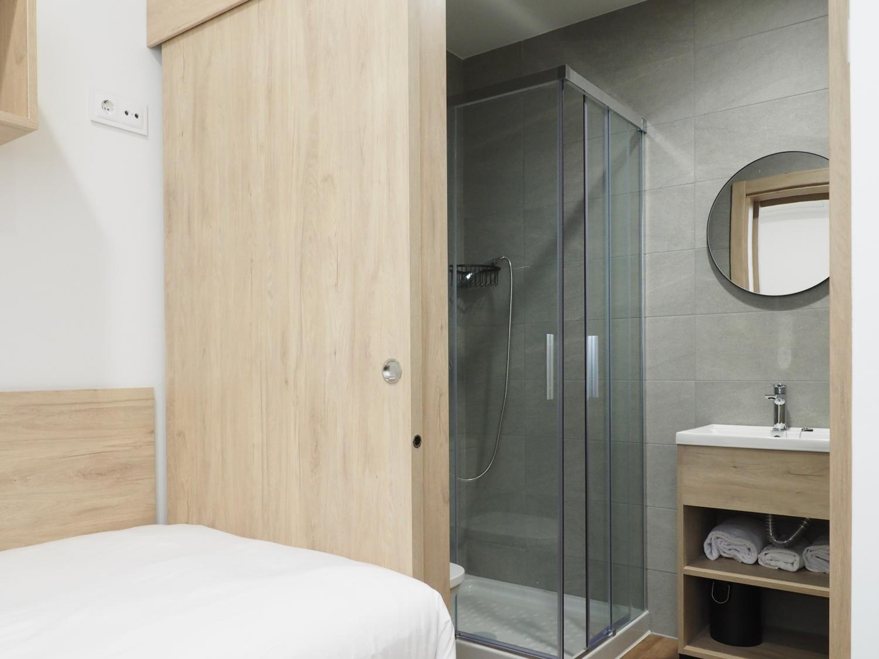 Two-Bedroom Apartment - Photo 3