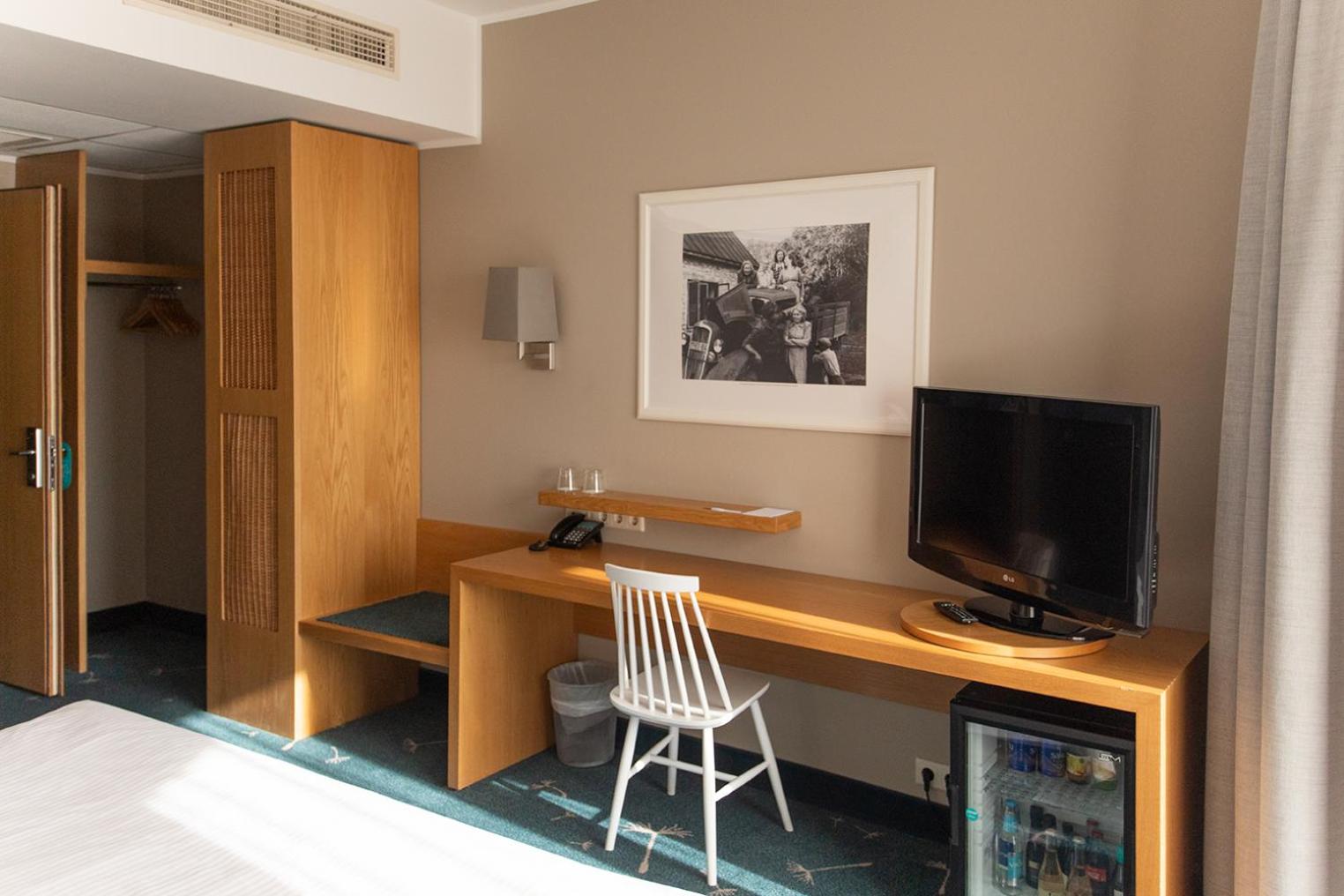 Standard Double Room with Spa Access