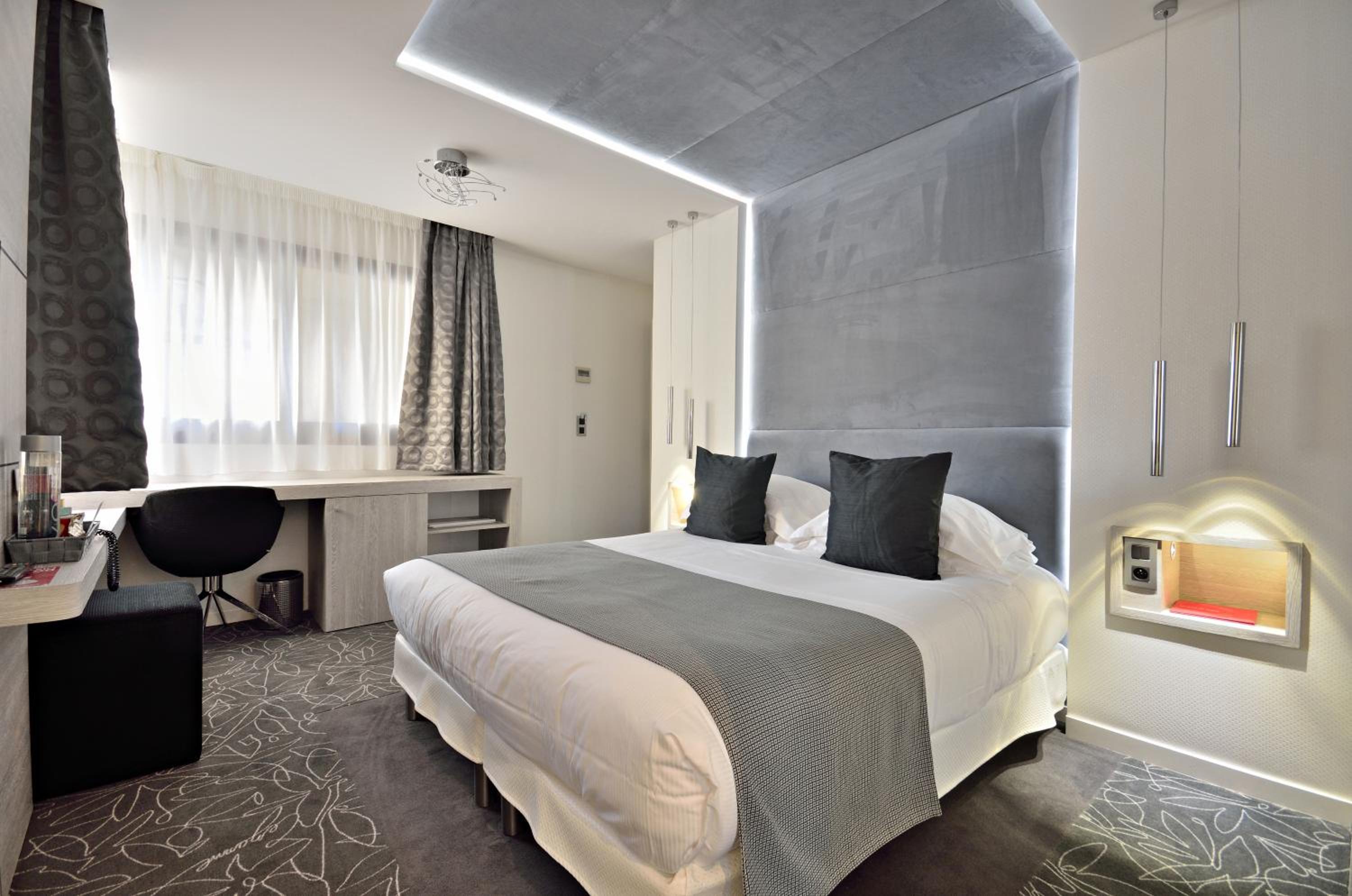 Superior Double Room - Photo 13